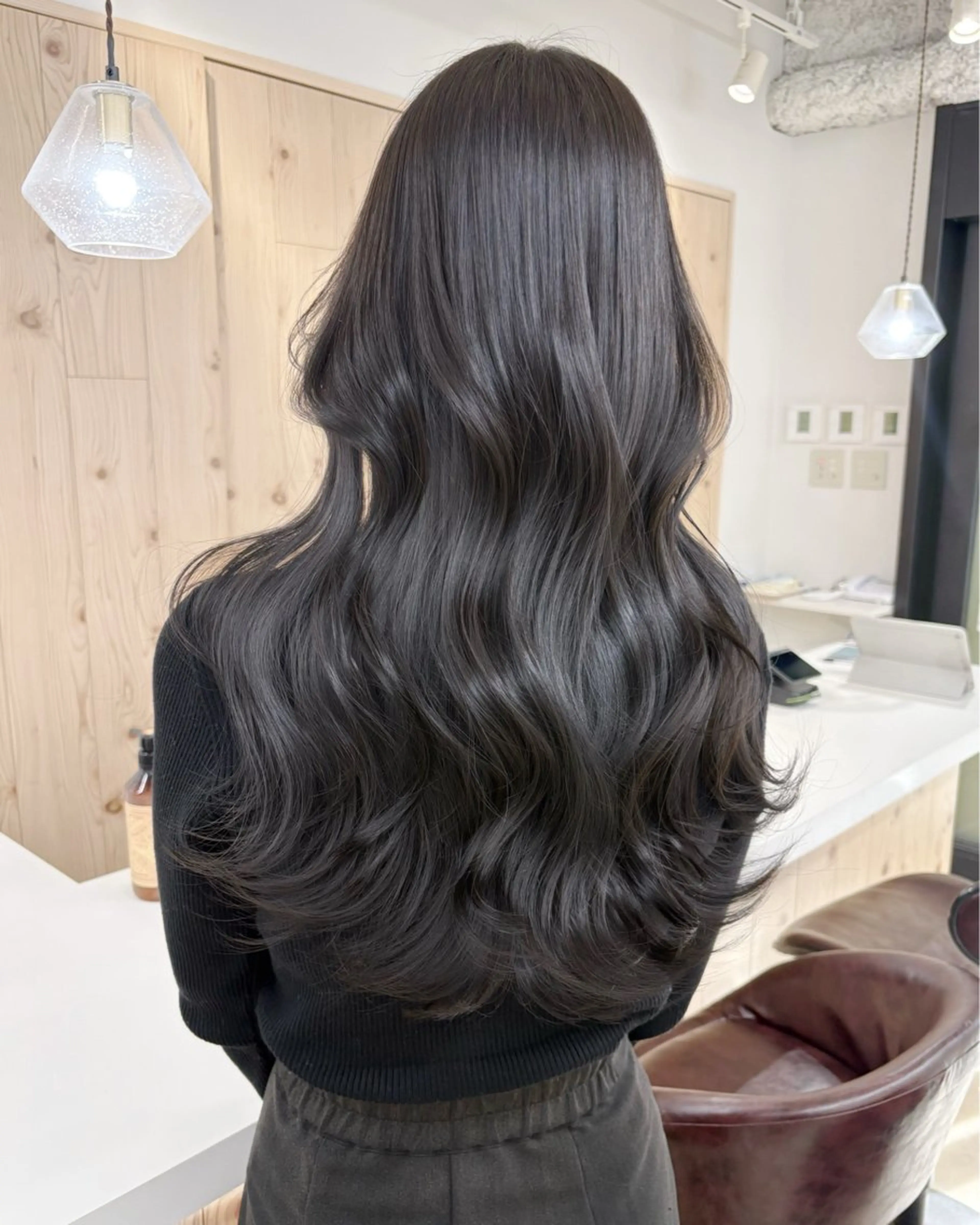 ロング カラー カット ヘアカラー トリートメント ヘアセット 新宿/韓国ヘア/ 髪質改善ストレートのヘアスタイル