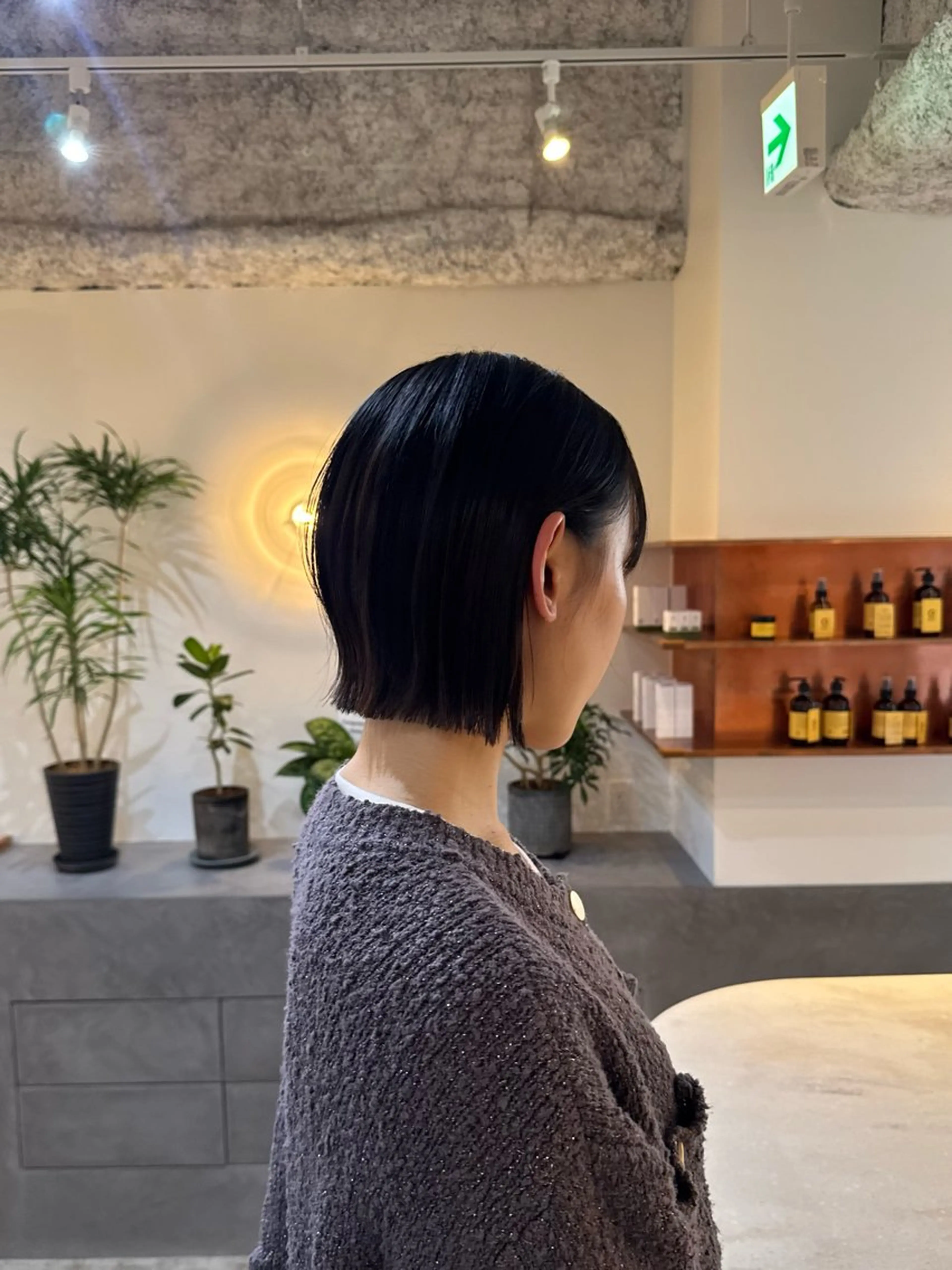 ショート 久屋大通/ 切りっぱなしボブのヘアスタイル