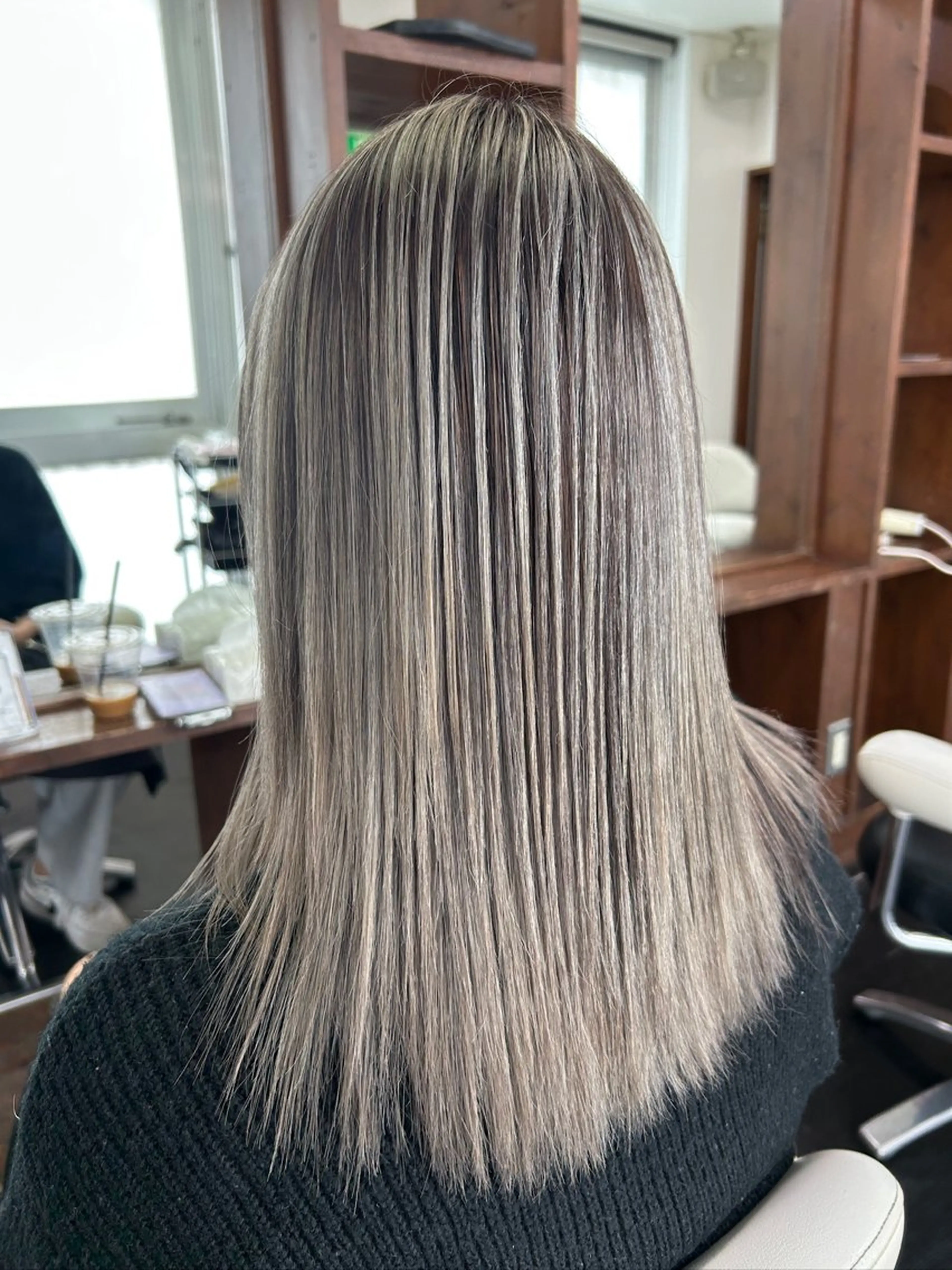 セミロング レイヤーカット 桝田 友美のヘアスタイル