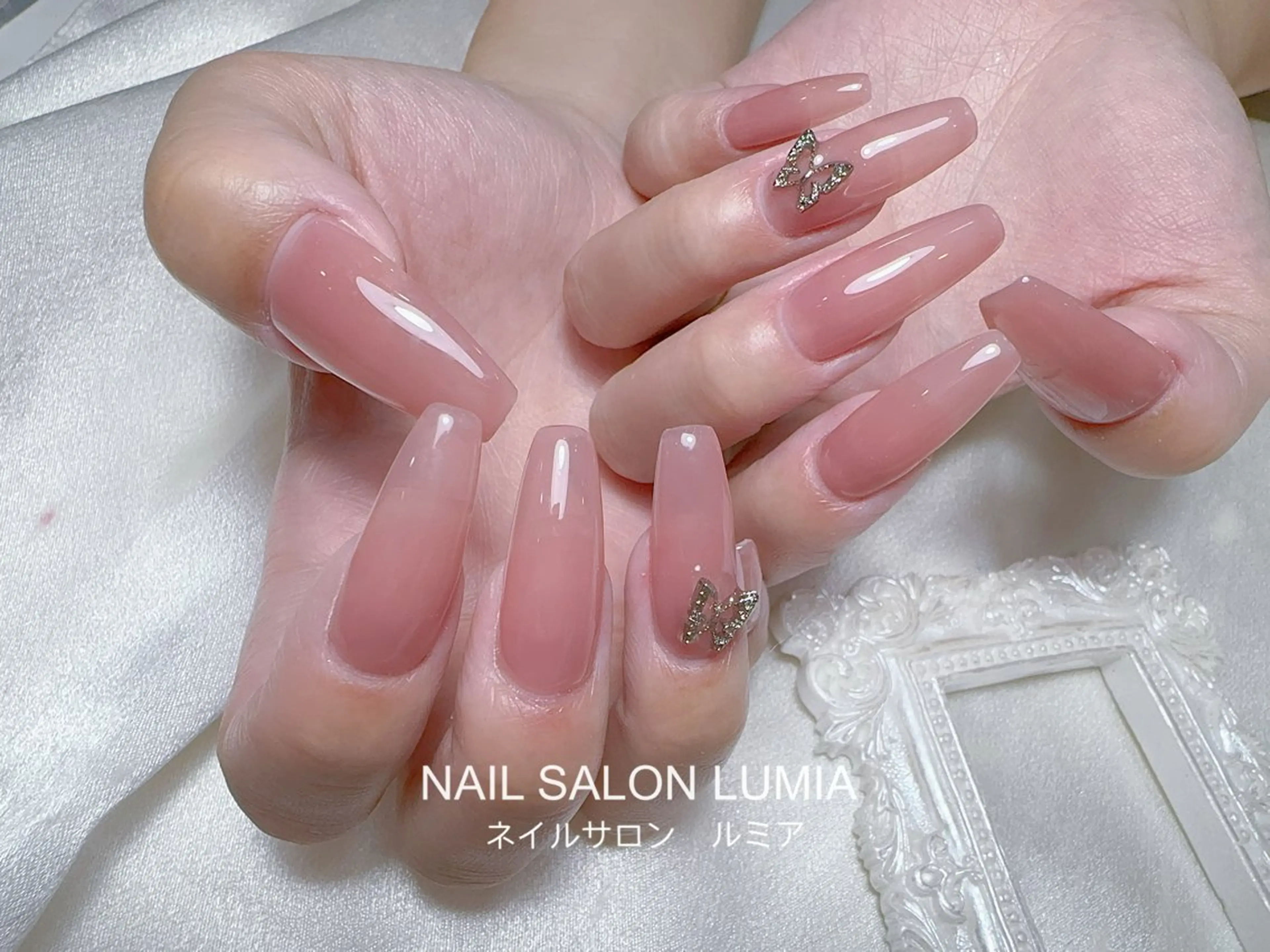 ネイル ハンドネイル ネイルサロン ルミア Lumia 店長のネイルデザイン