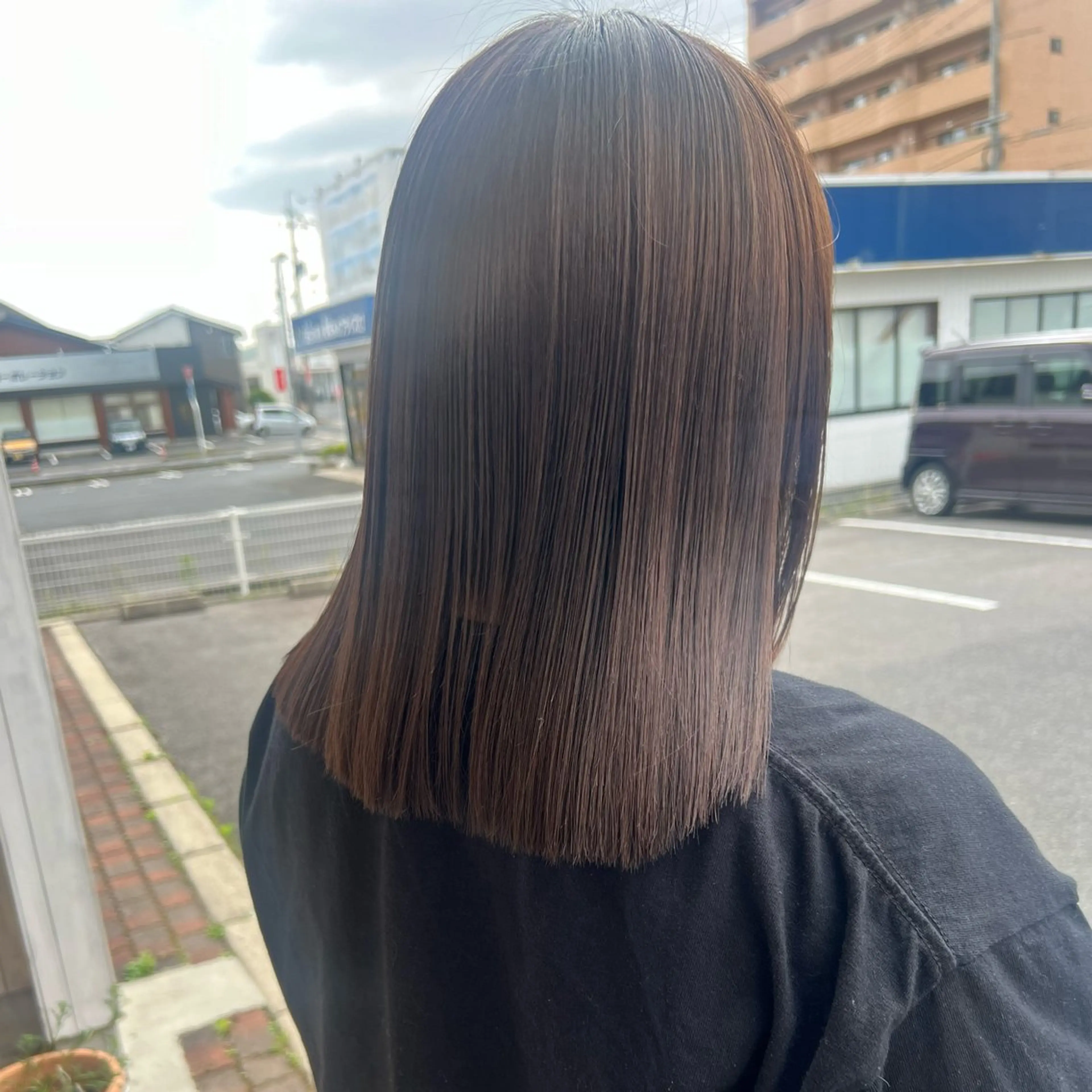 ミディアム 浅津 菜月のヘアスタイル