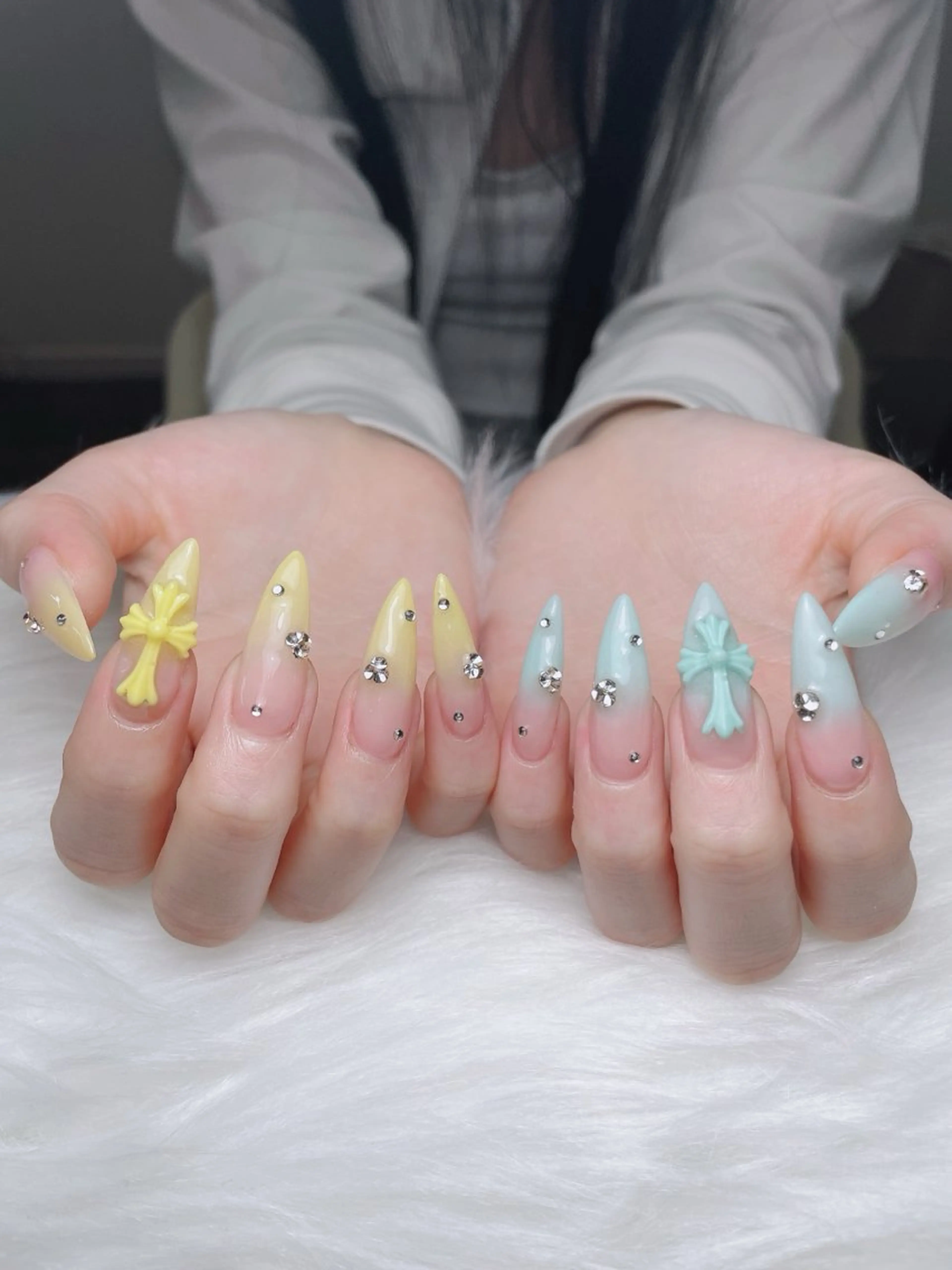 ネイル 長さ出し フレンチネイル グラデーション 卒業式 マグネットネイル Sora nail 長さ出し専門店のネイルデザイン