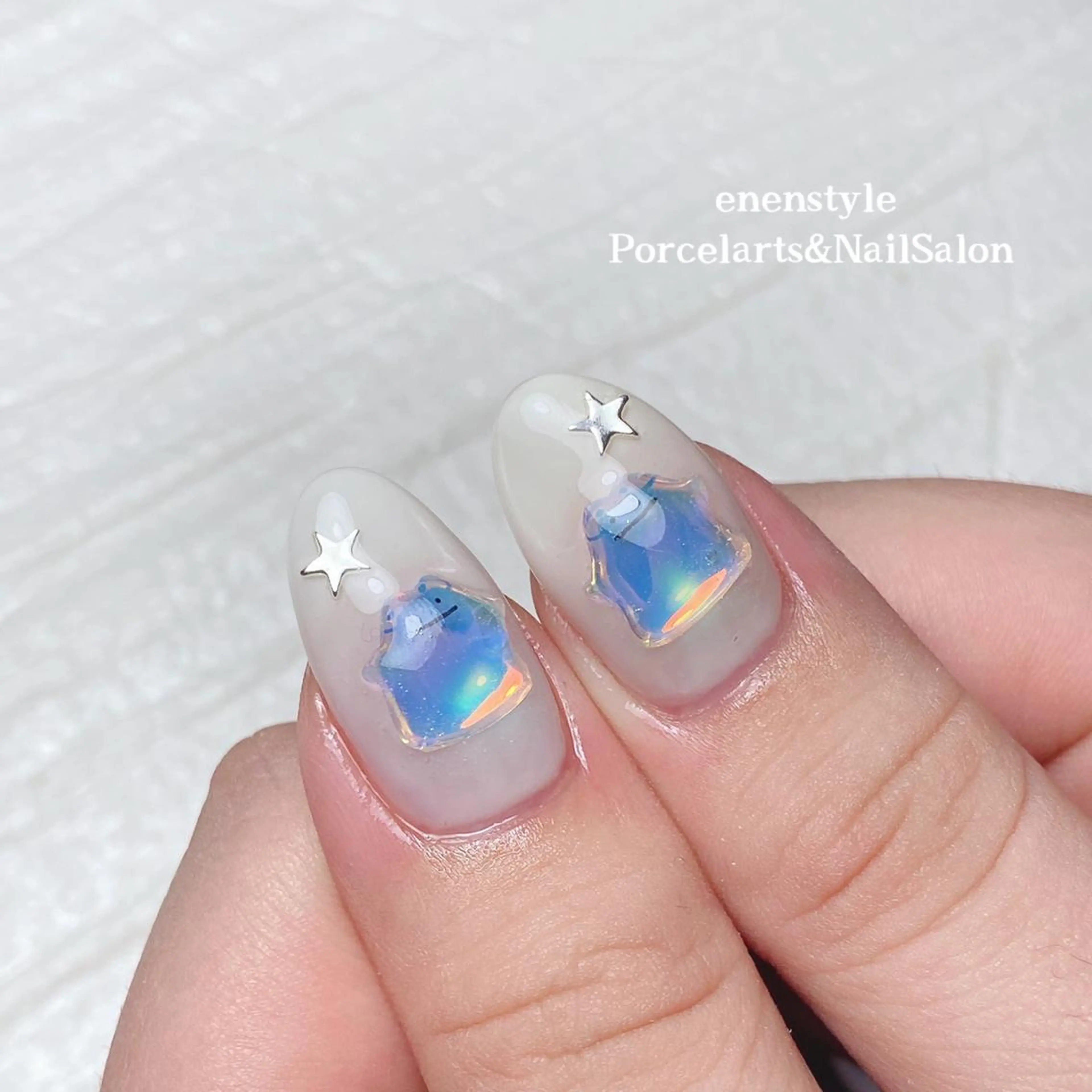 ミディアム ネイル 👑enen style👑のネイルデザイン