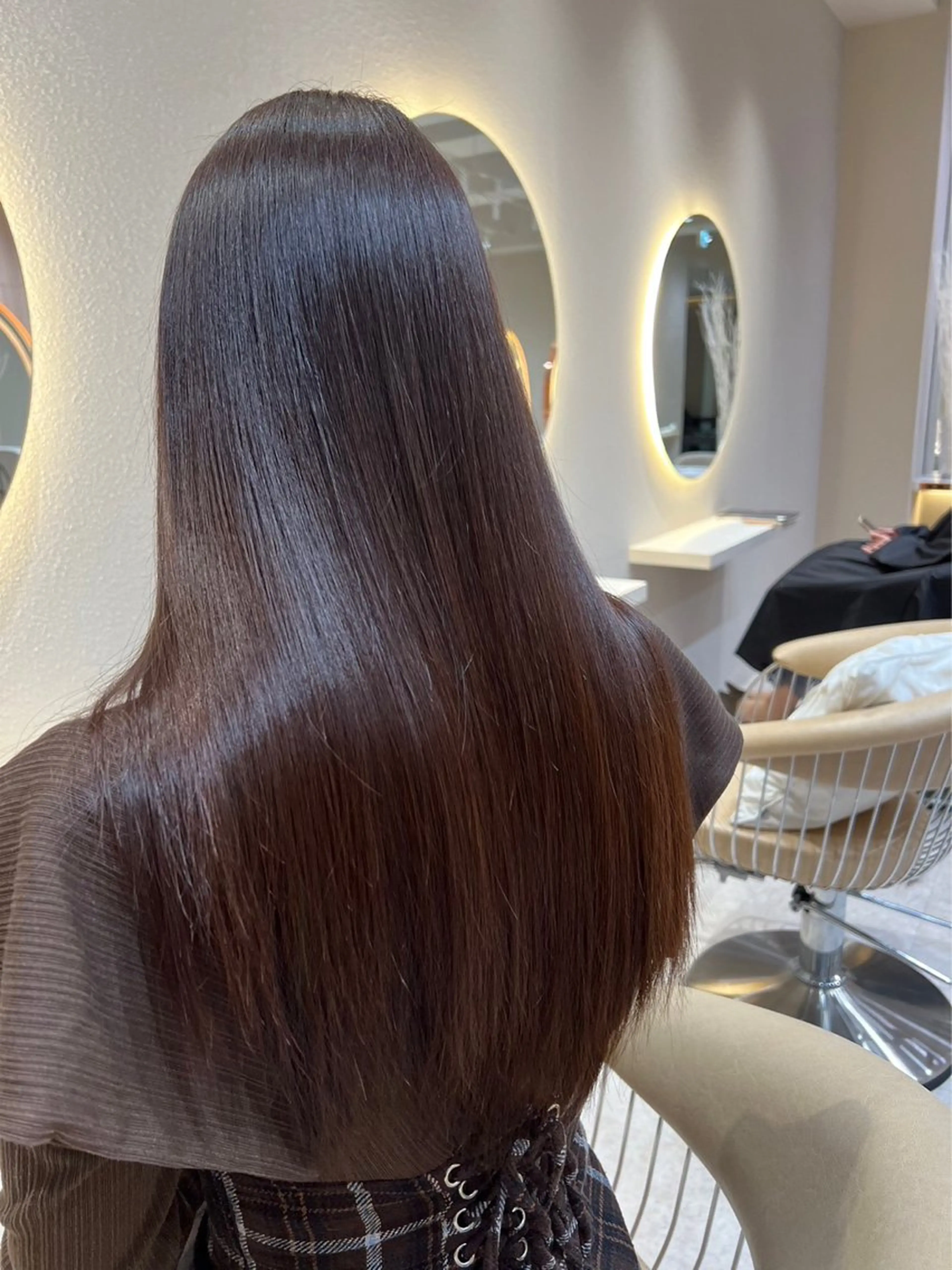 ロング ❤️ブリーチなし💚 ダブルカラー平野実花のヘアスタイル