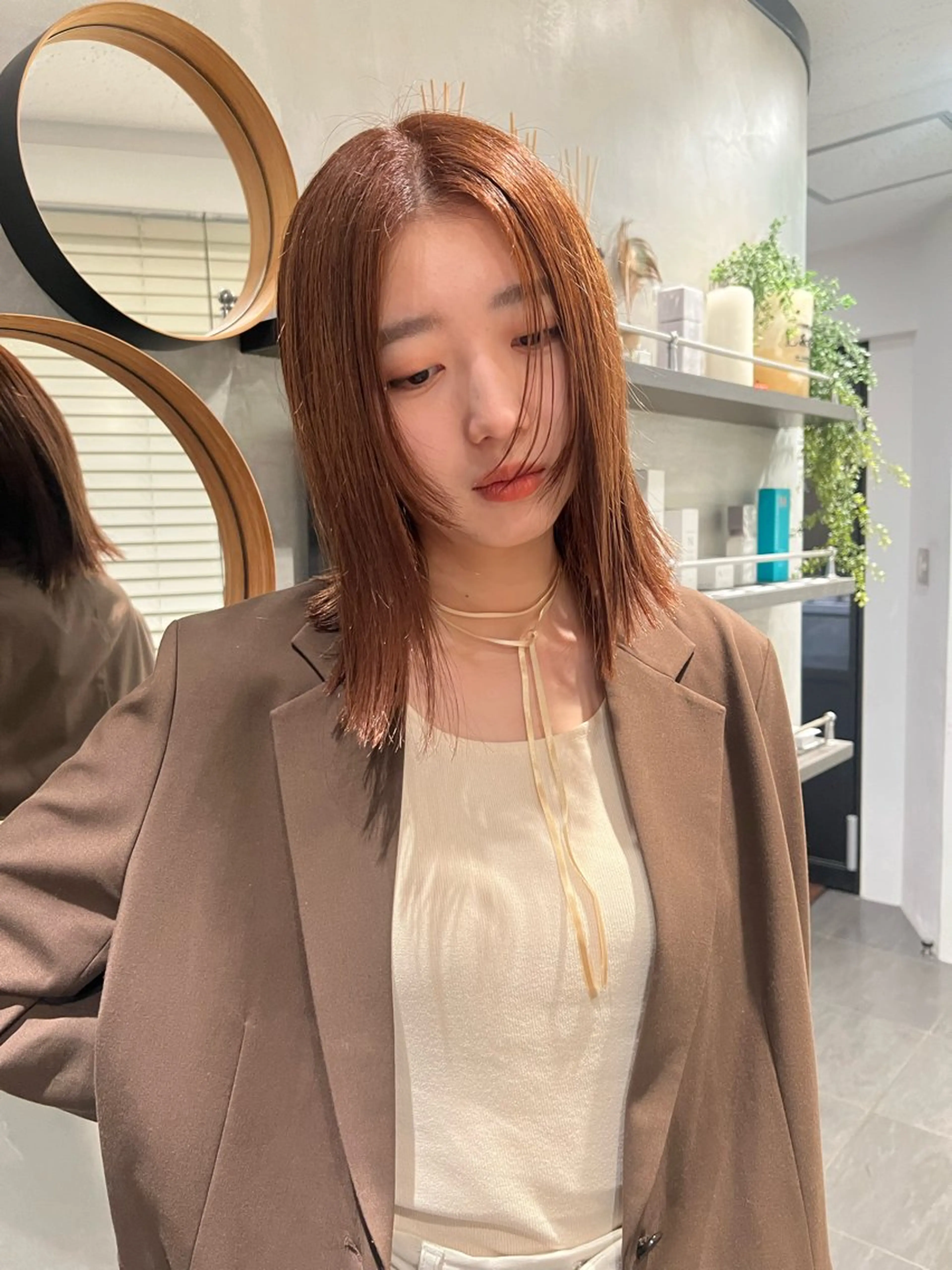 🤍2回目以降学生様限定🤍カット + 透明感カラー + 2stepトリートメントの写真