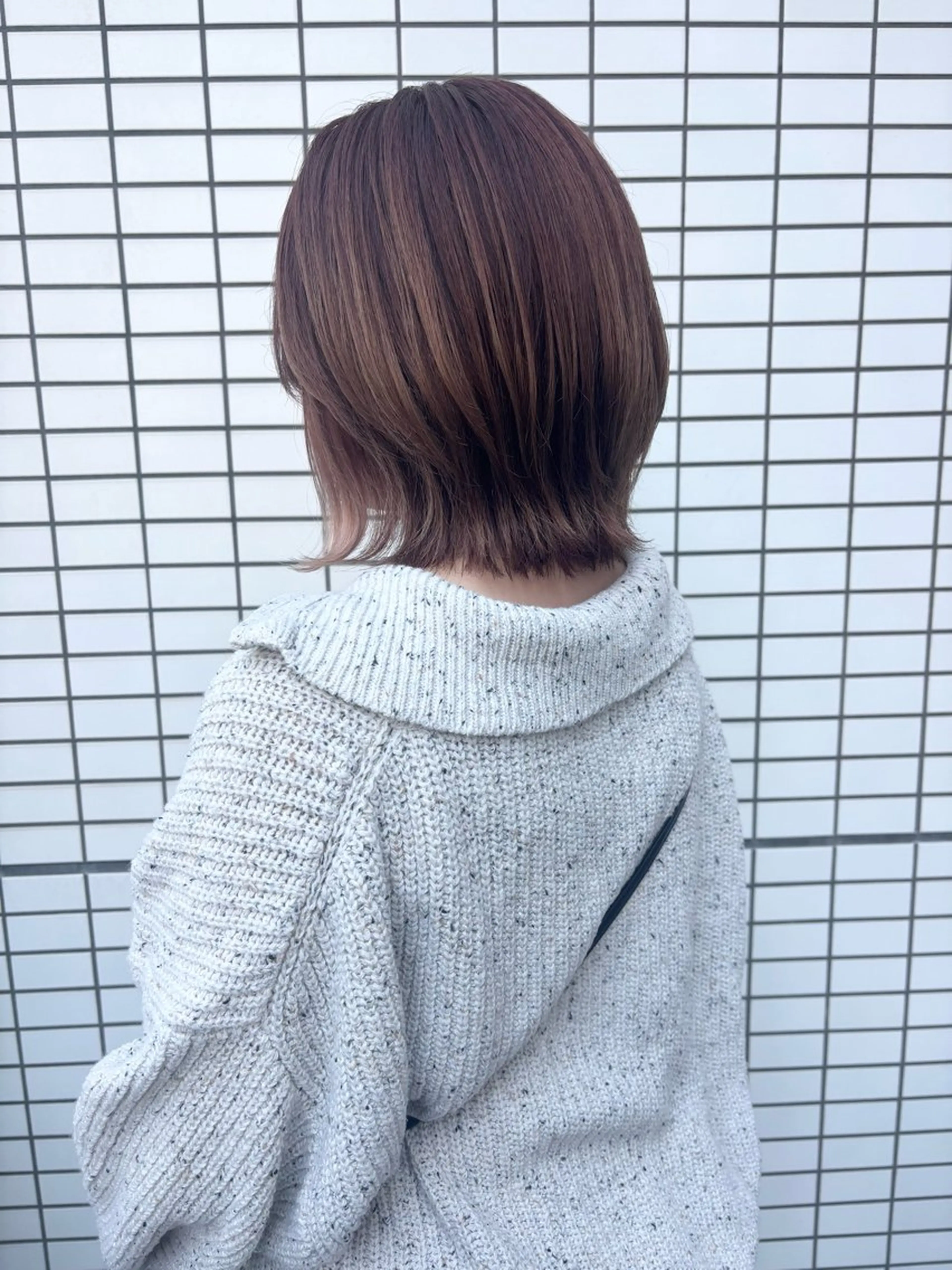 ミディアム カット ブリーチ透明感カラー /レイヤー👗しずかのヘアスタイル