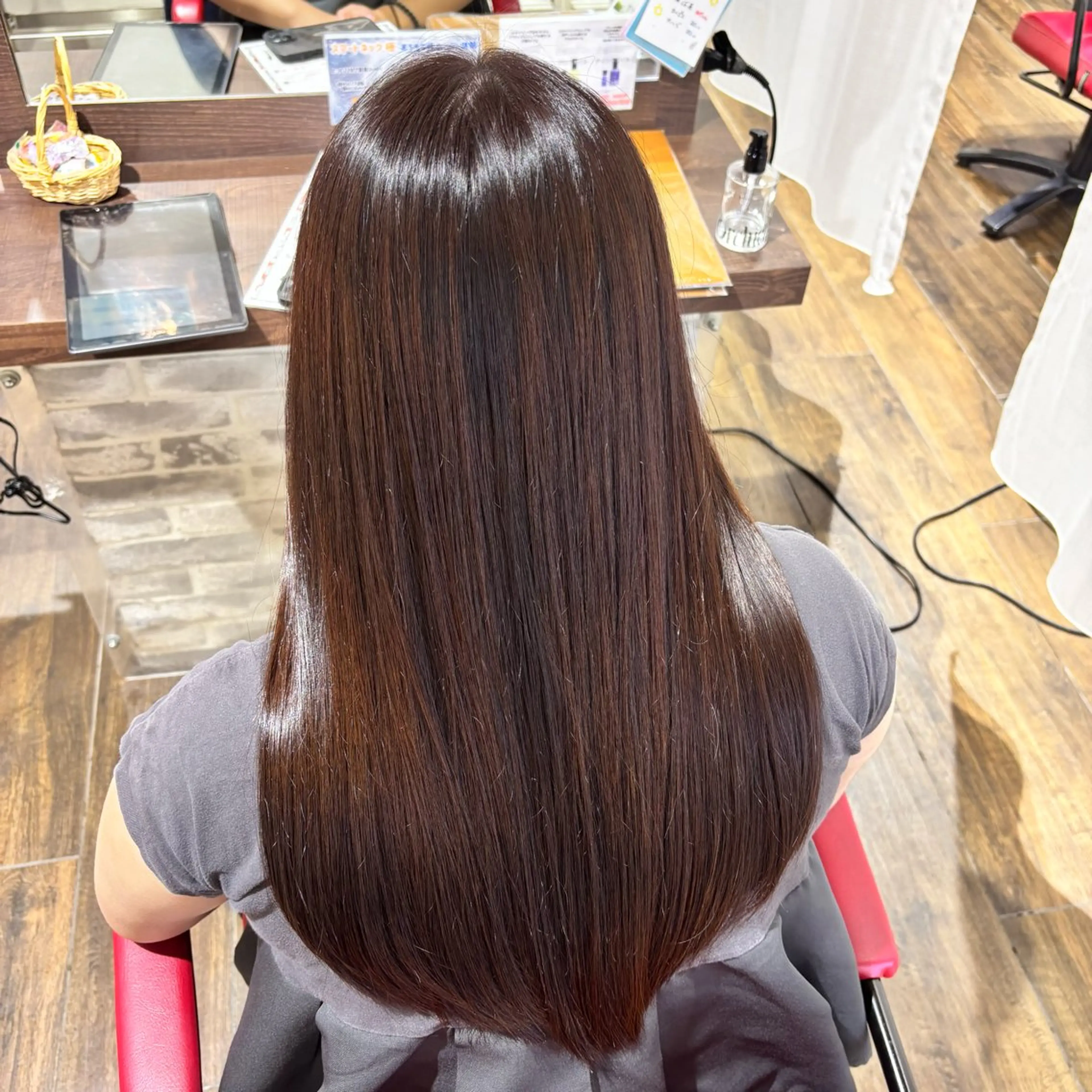 ロング しばた ゆらのヘアスタイル