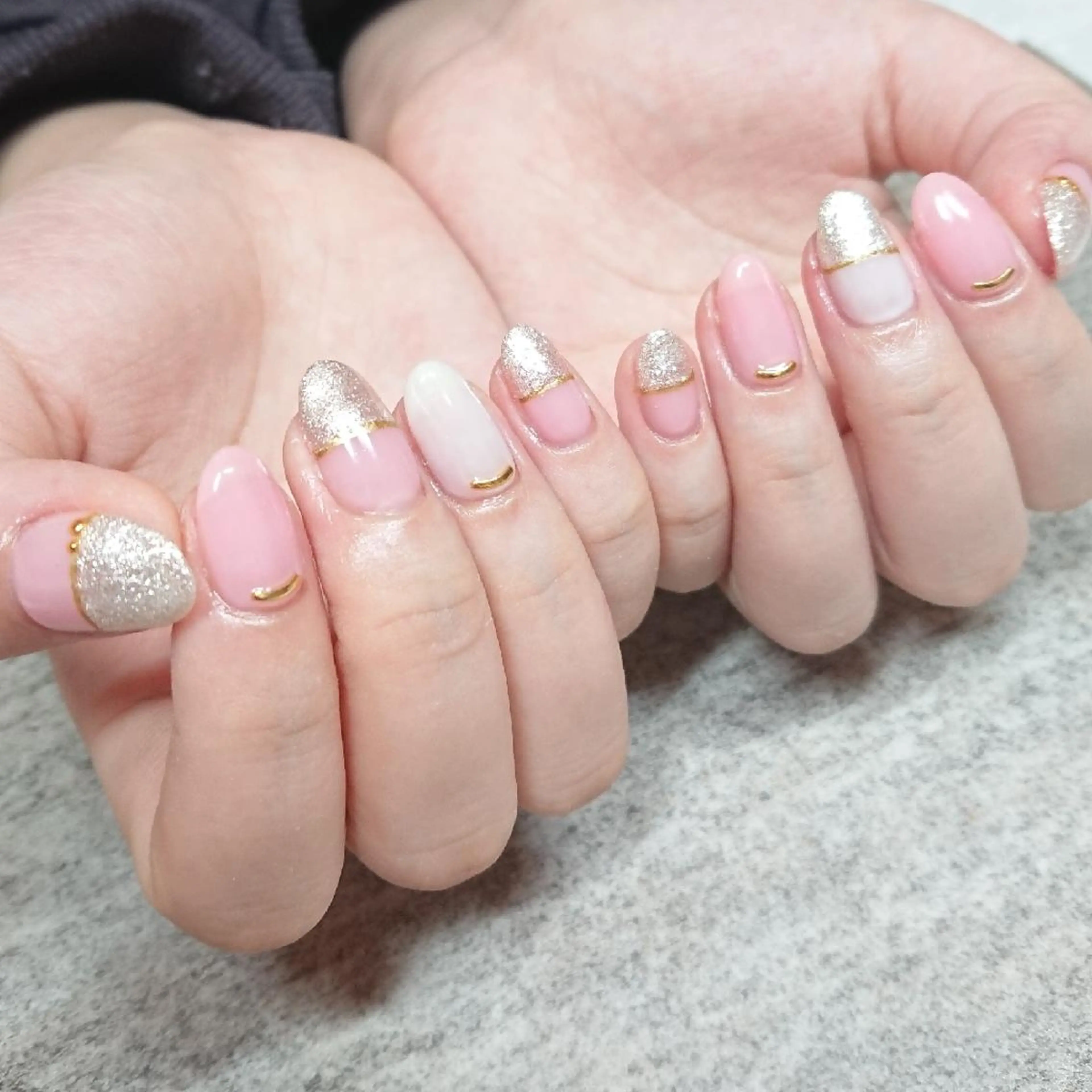 ネイル ジェヌインネイル 河内のネイルデザイン