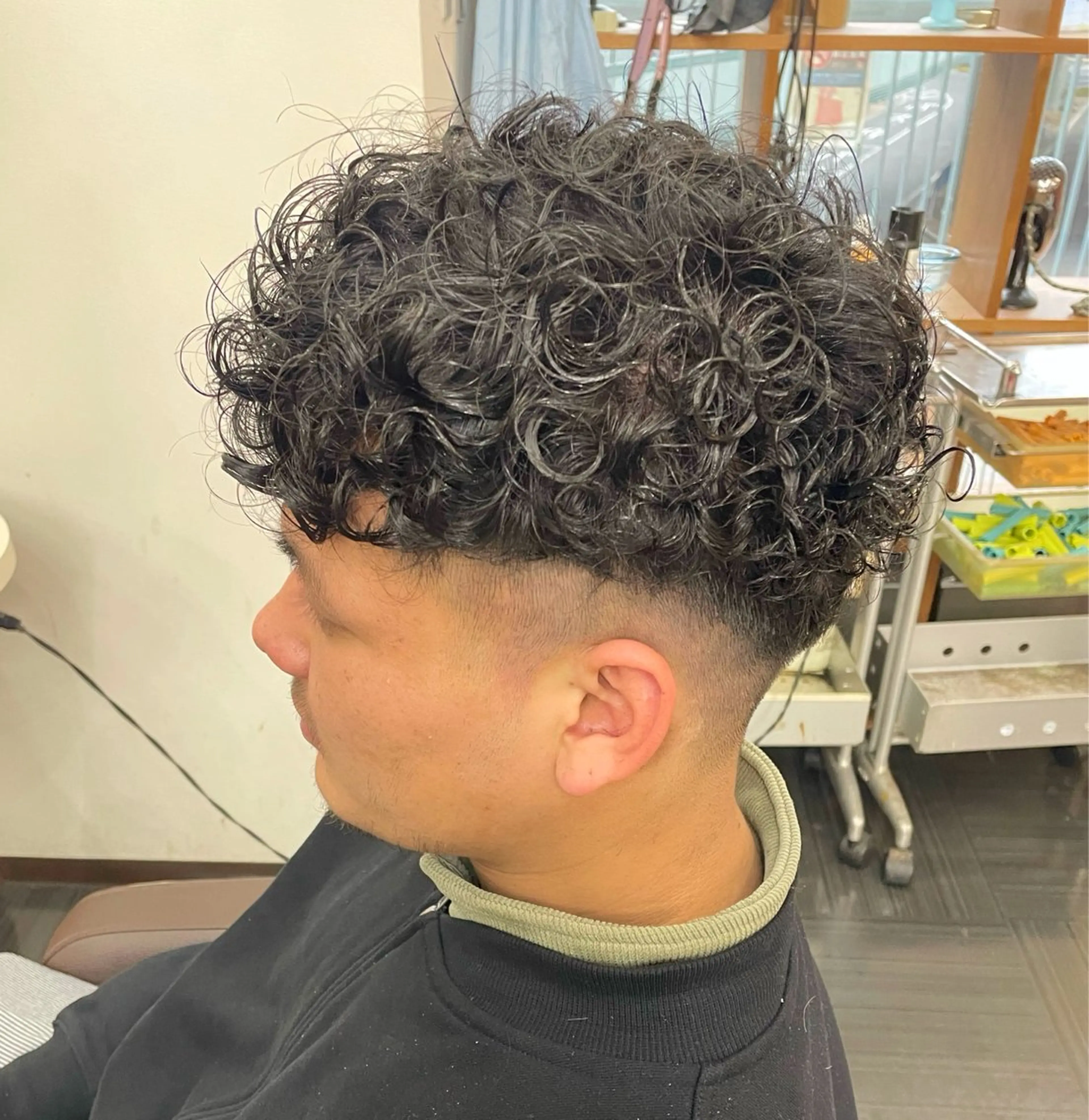 パーマ 市妙 瑠基のヘアスタイル