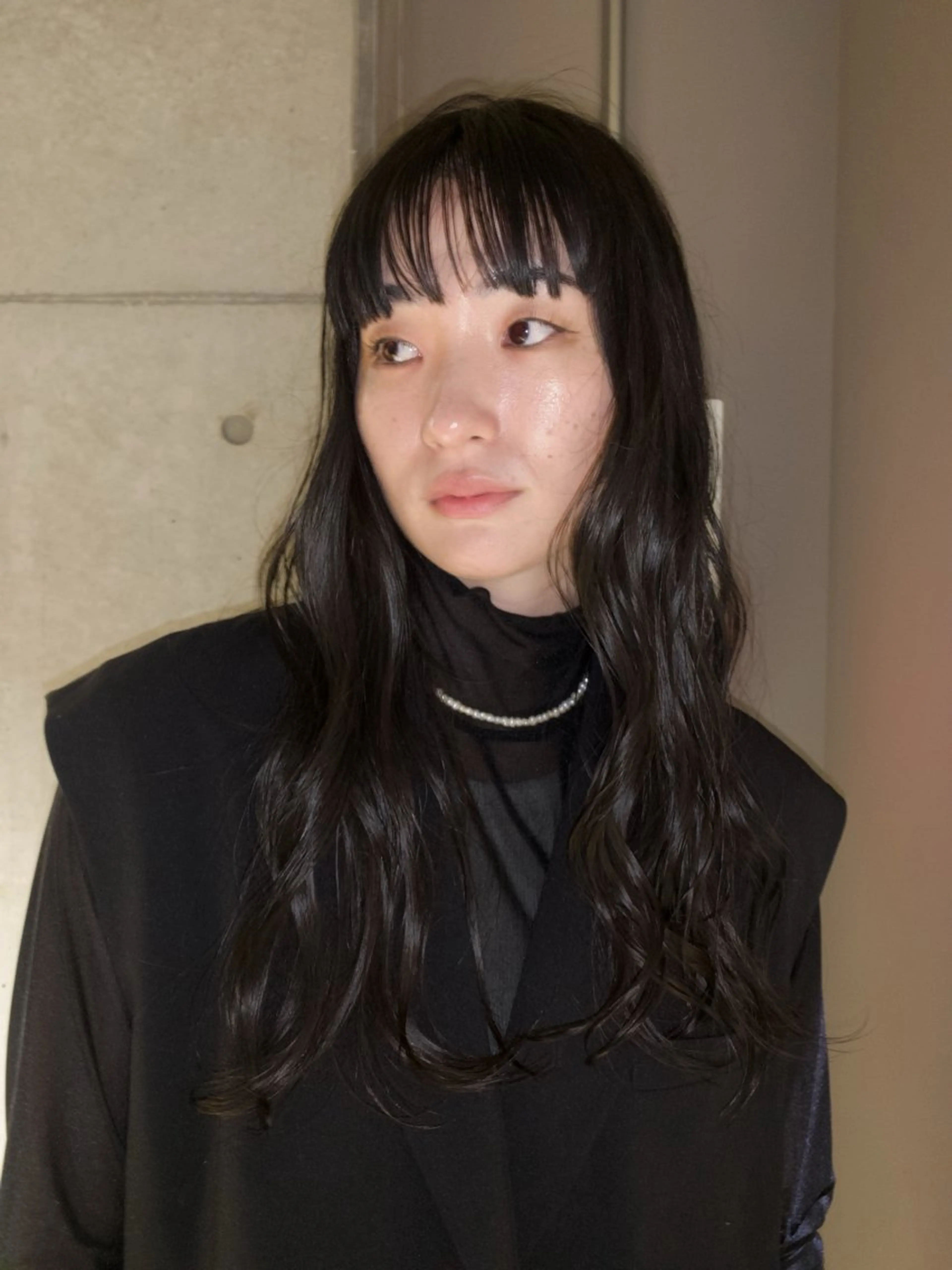 ロング カラー ヘアカラー yiye shioriのヘアスタイル