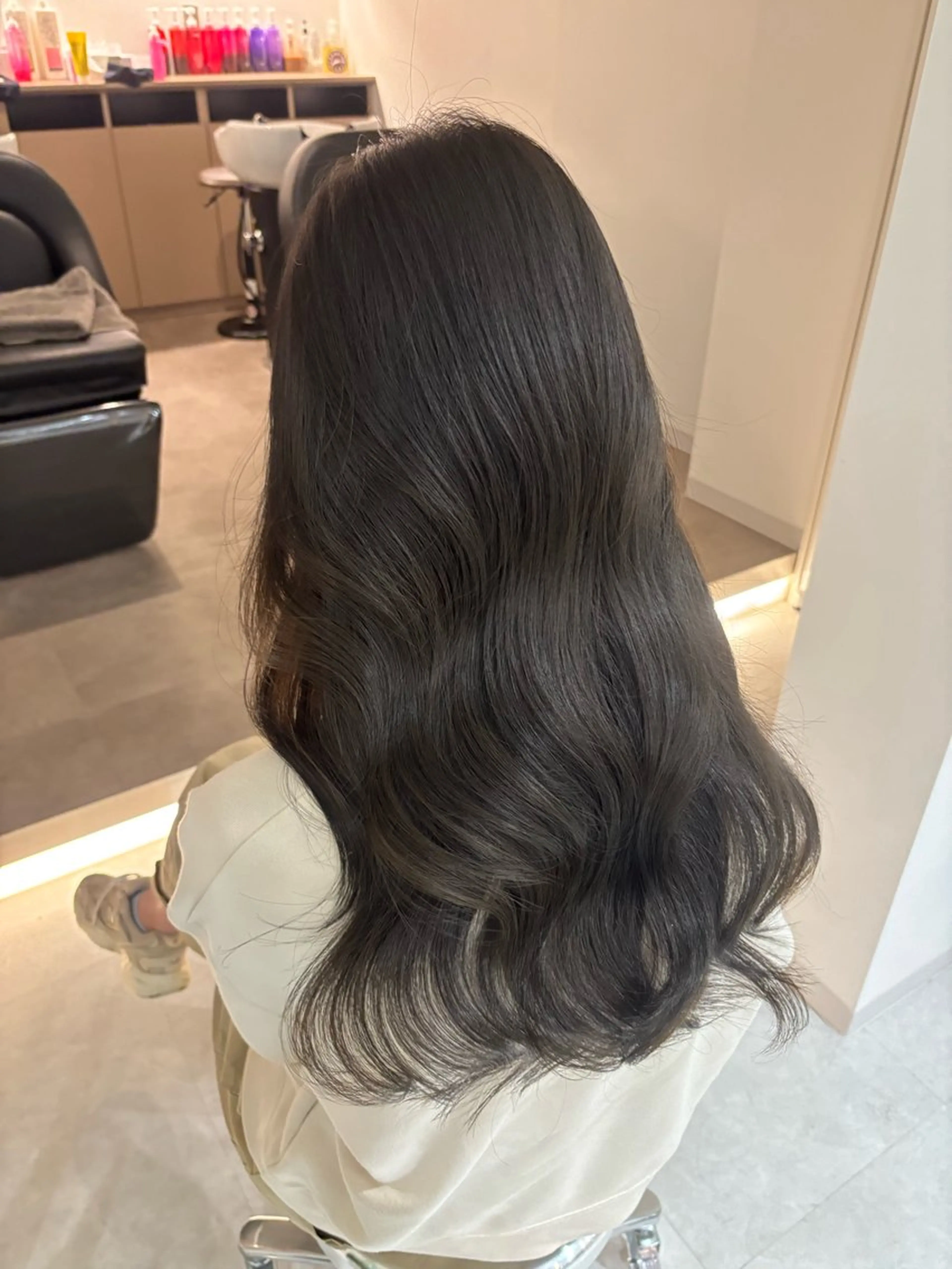 ロング カラー ベージュカラー ブリーチ ブラウンカラー ケアブリーチ カシス レイヤーモデル 募集中🕊️正源のヘアスタイル