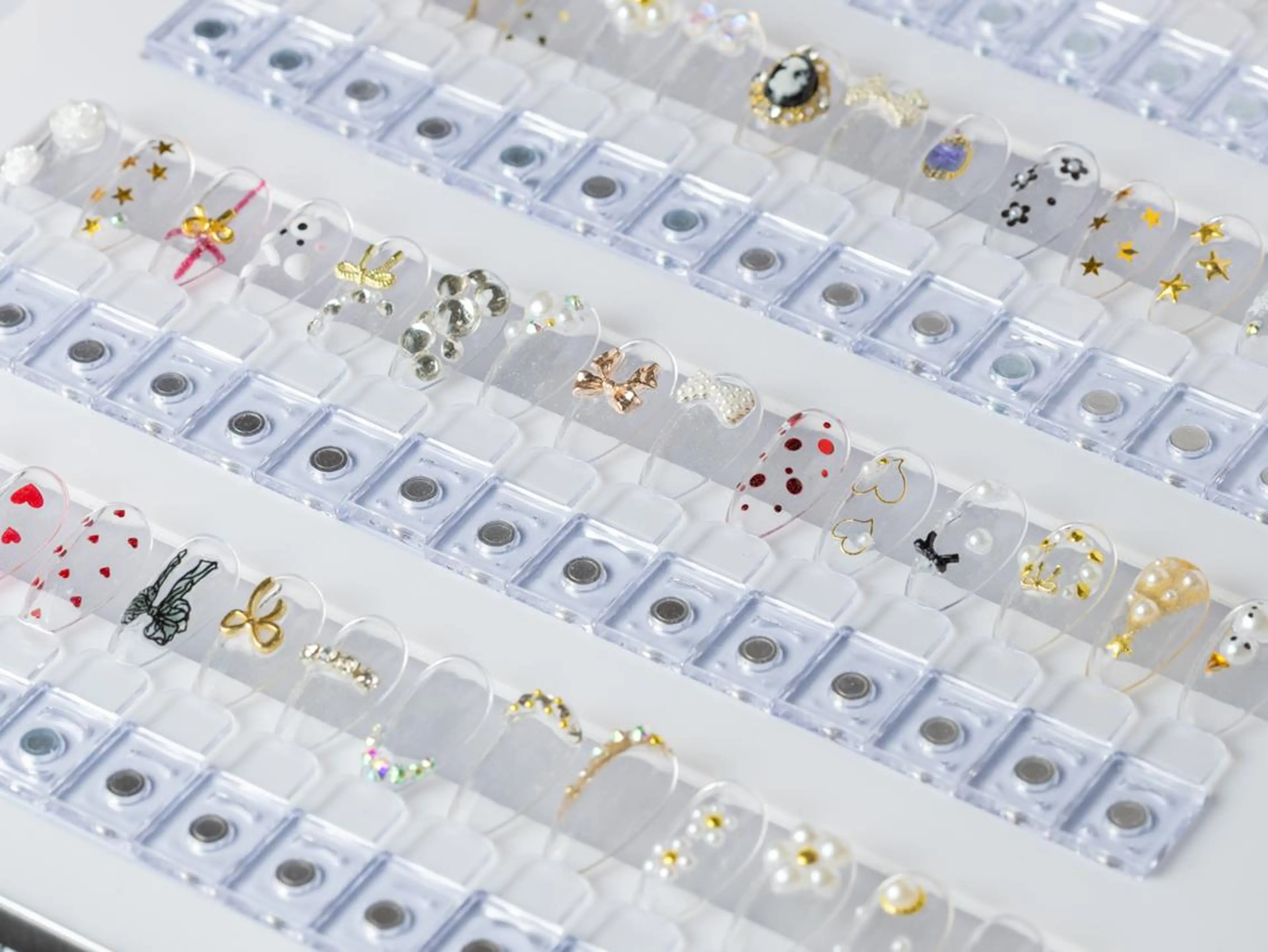 ネイル サロン名Ariel KANAのネイルデザイン