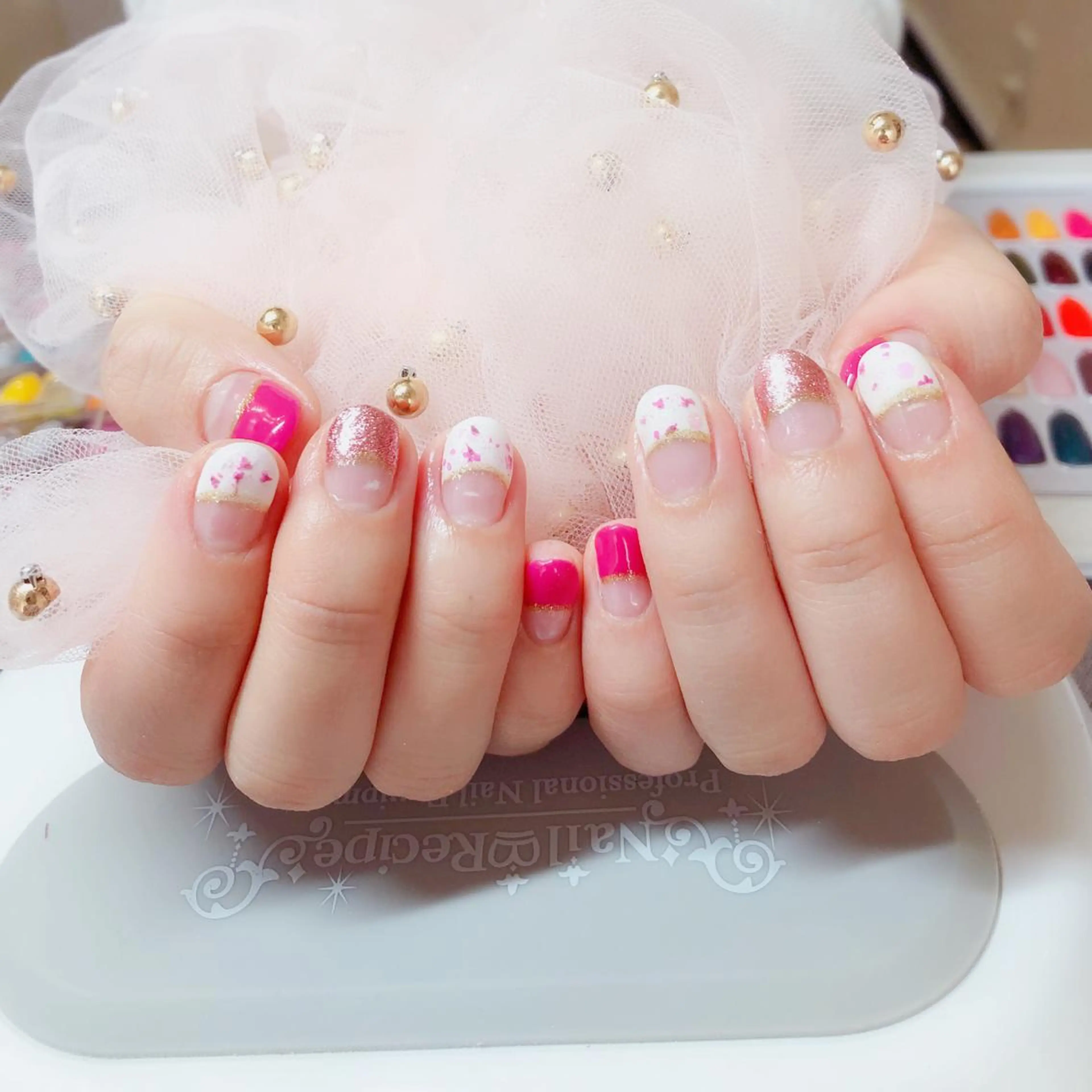 ネイル ハンドネイル マジック ミラーのネイルデザイン