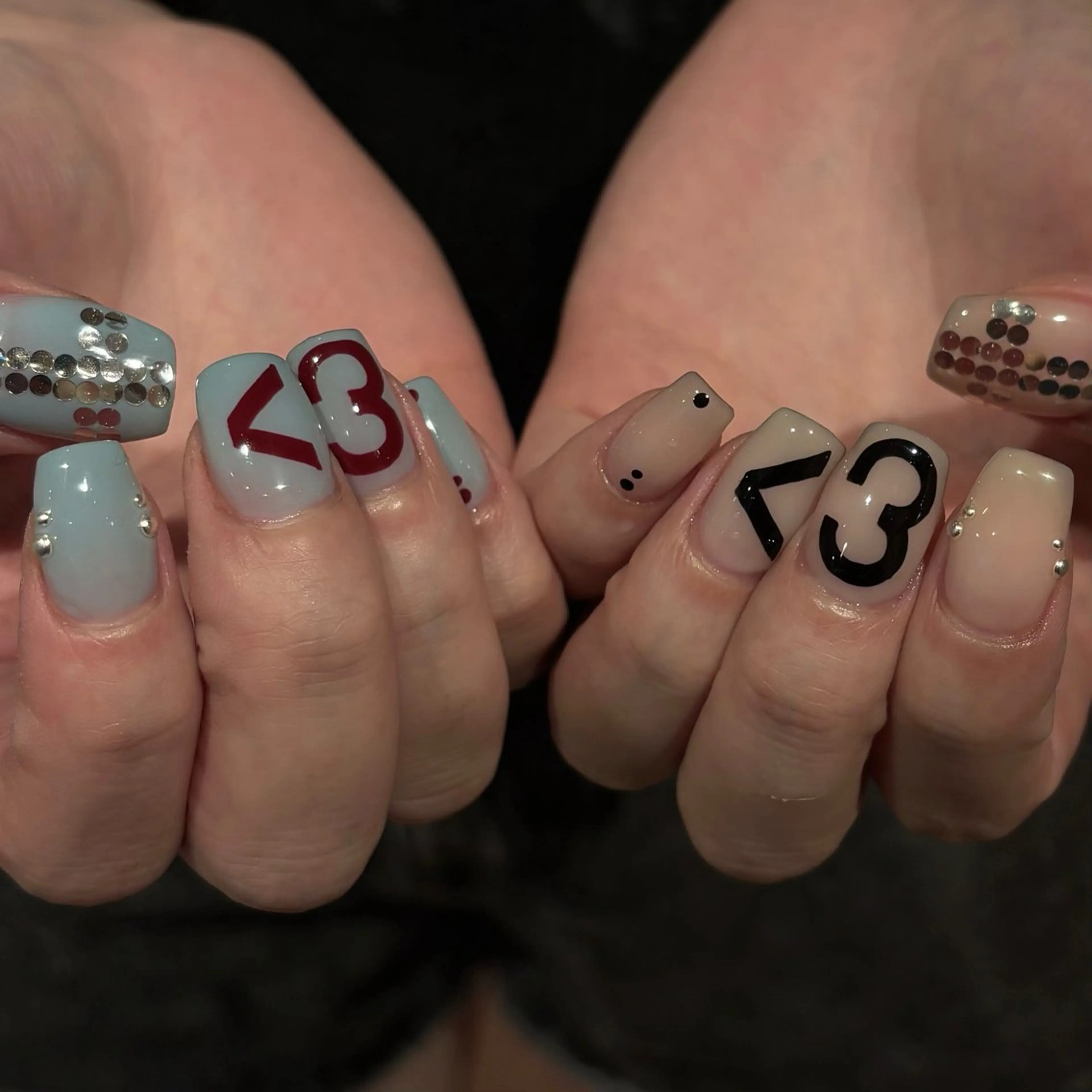 ネイル ブルー ドット キラキラネイル 持ち込み Bianca名駅店 安田のネイルデザイン