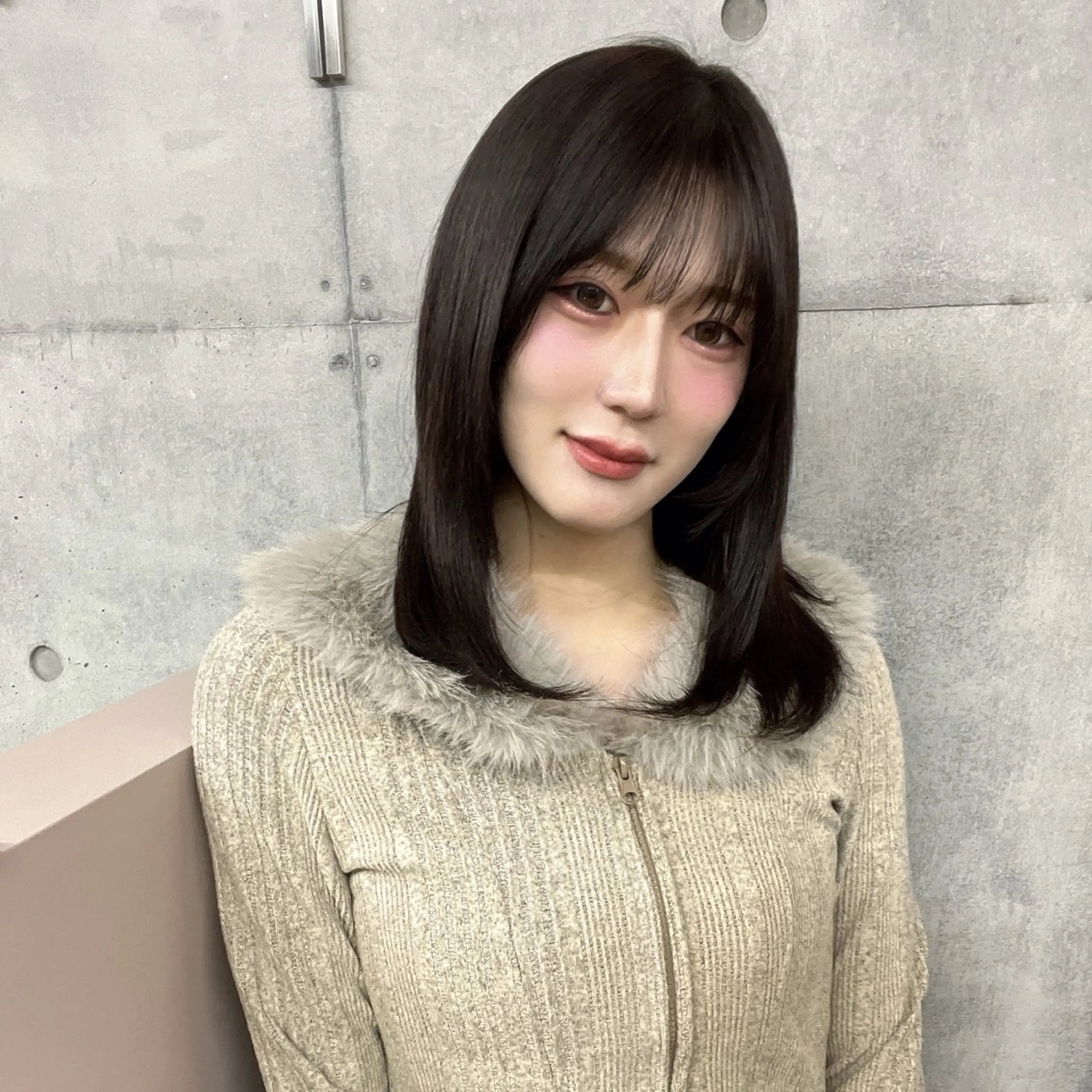 ロング カット ヘアカラー カコ/レイヤーカット ヘアアレンジのヘアスタイル