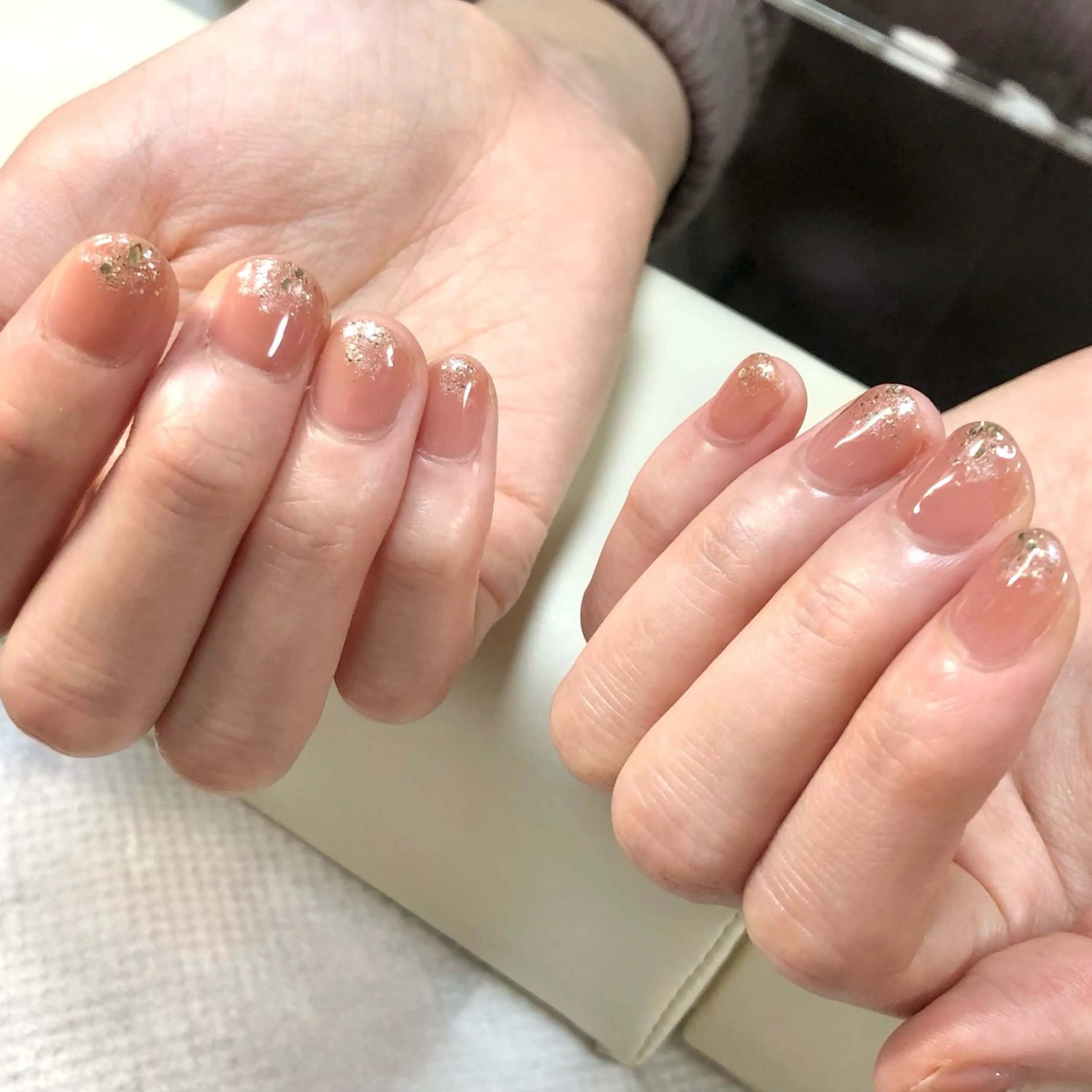 ネイル キラキラネイル ピンク シンプルネイル ハンドネイル salon *meehoのネイルデザイン