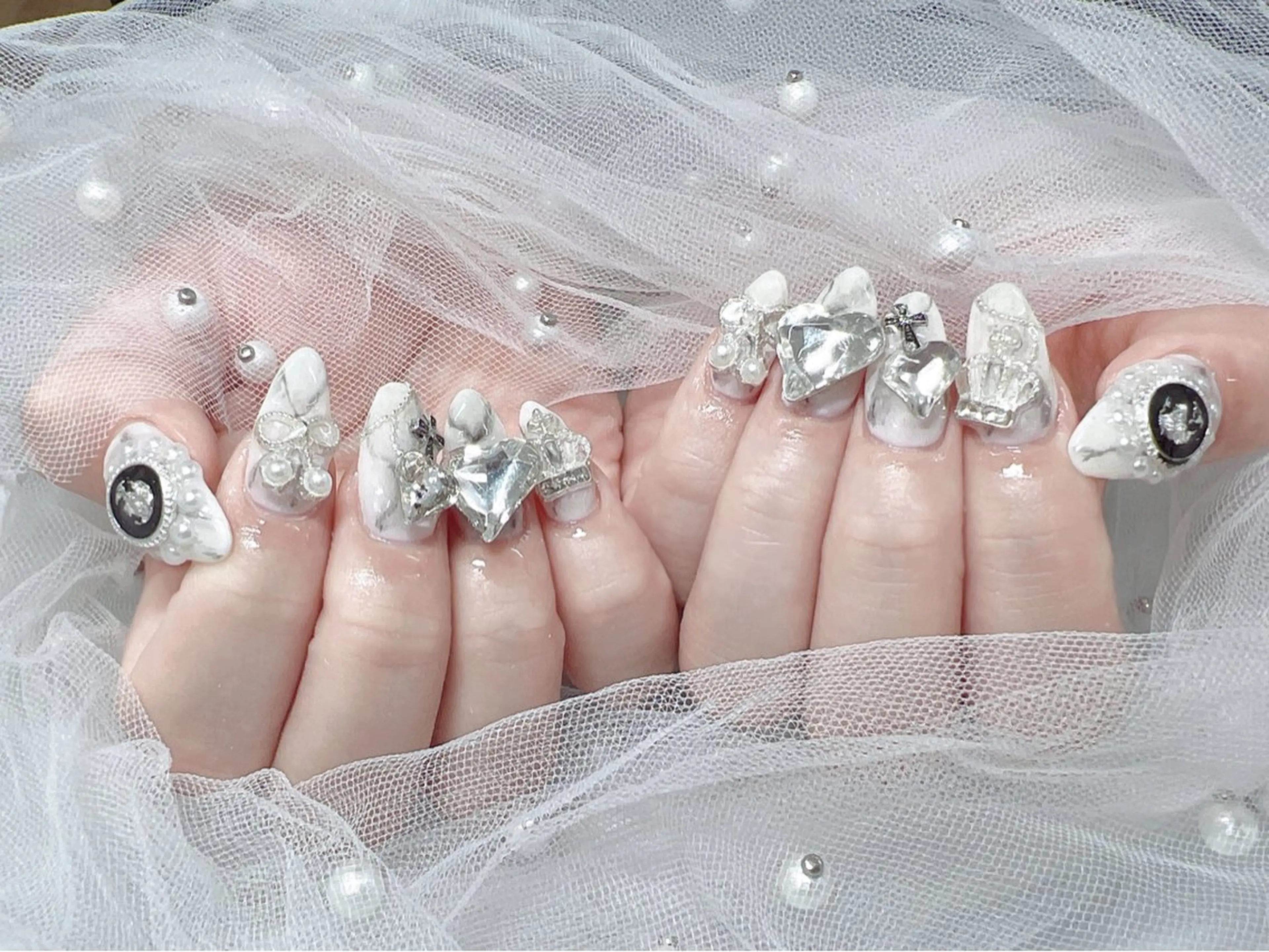 ネイル Minéa nailのネイルデザイン