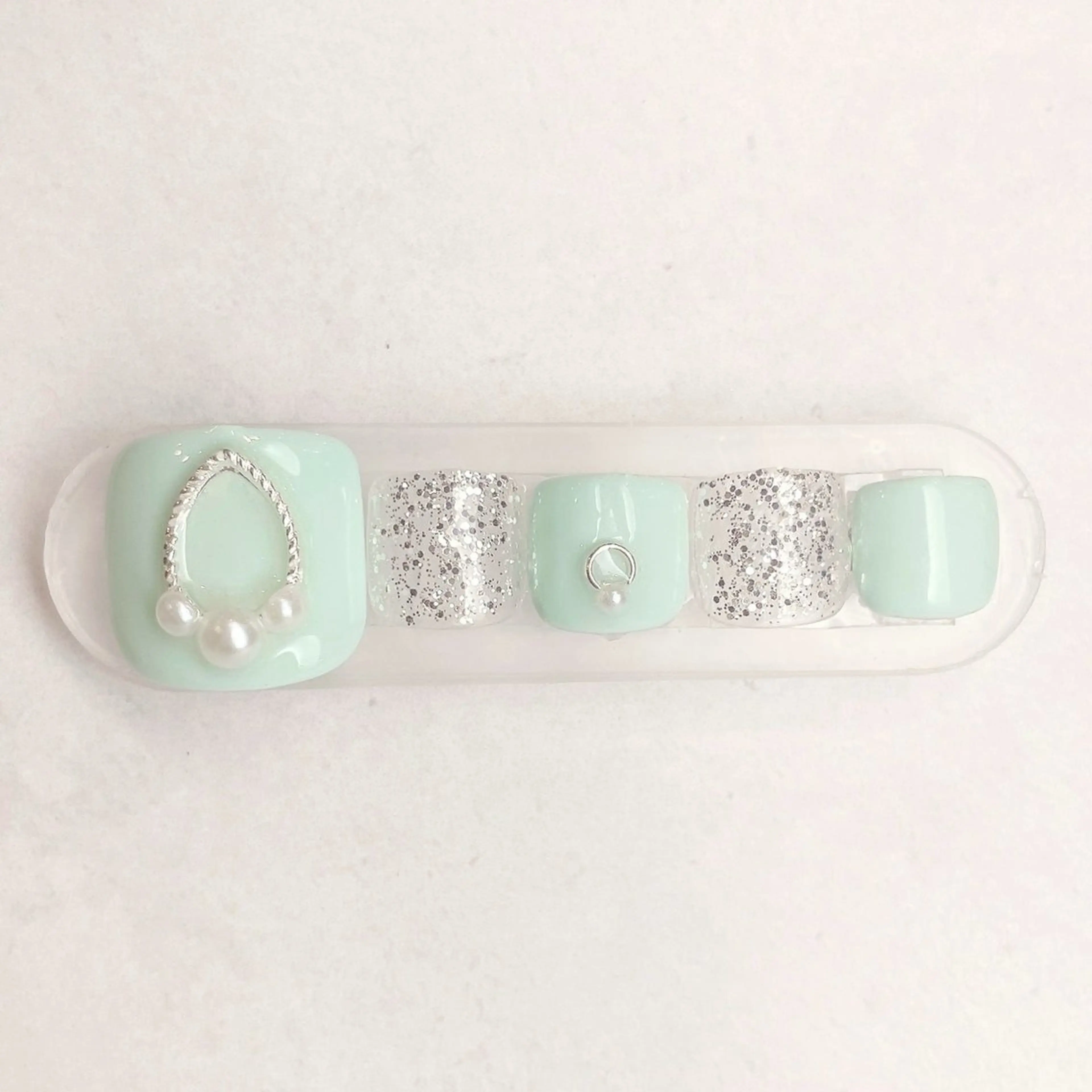 ネイル Tiary Nail ♡minako♡のネイルデザイン