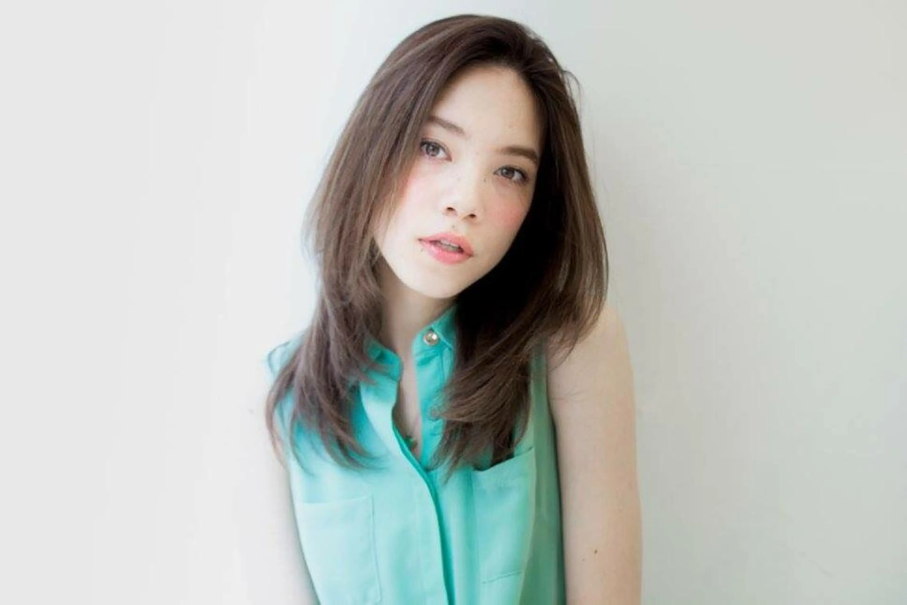 ミディアム セミロング カラー パーマ 内藤 達也のヘアスタイル