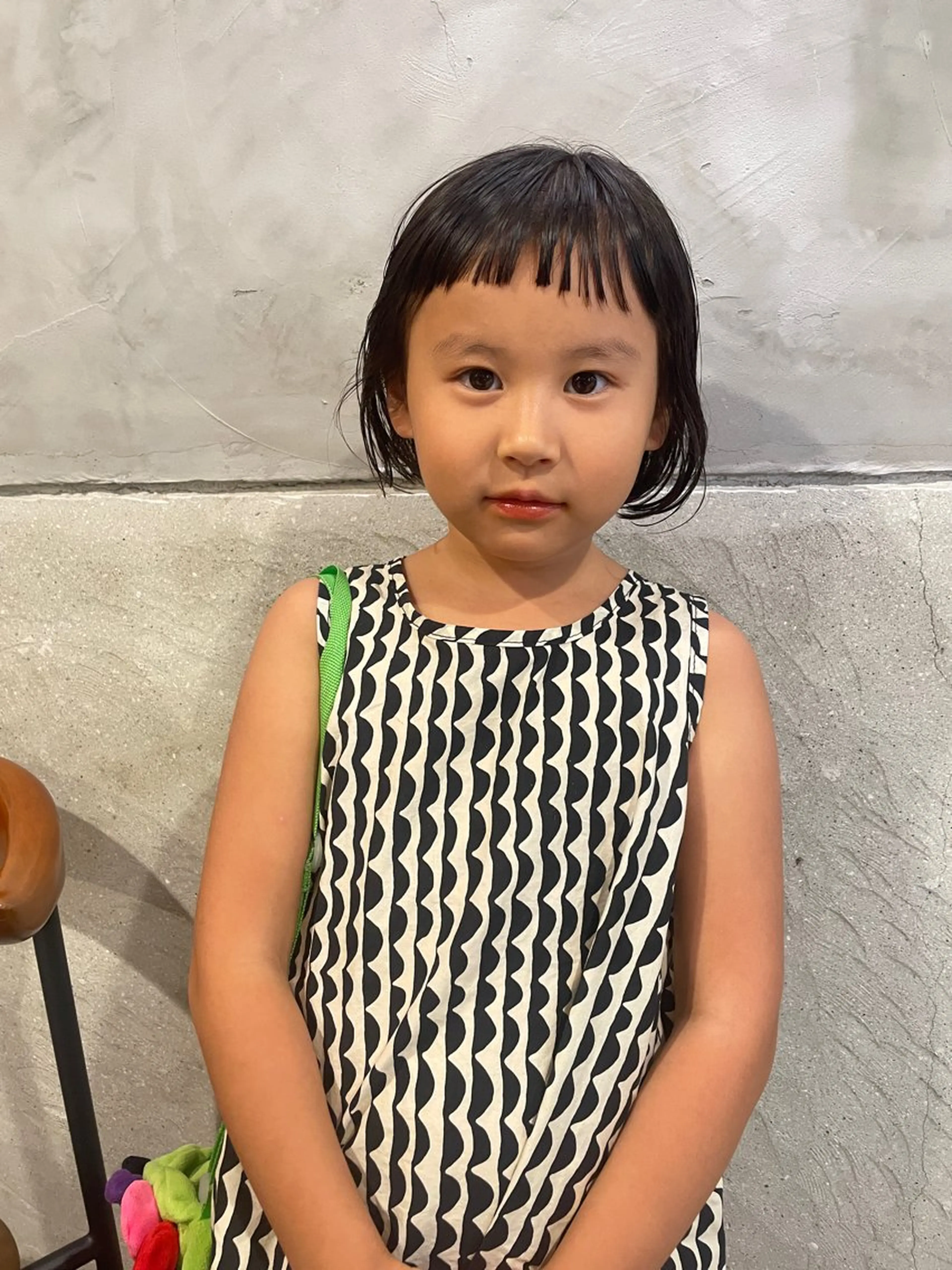 ショート カット さの あやねのヘアスタイル