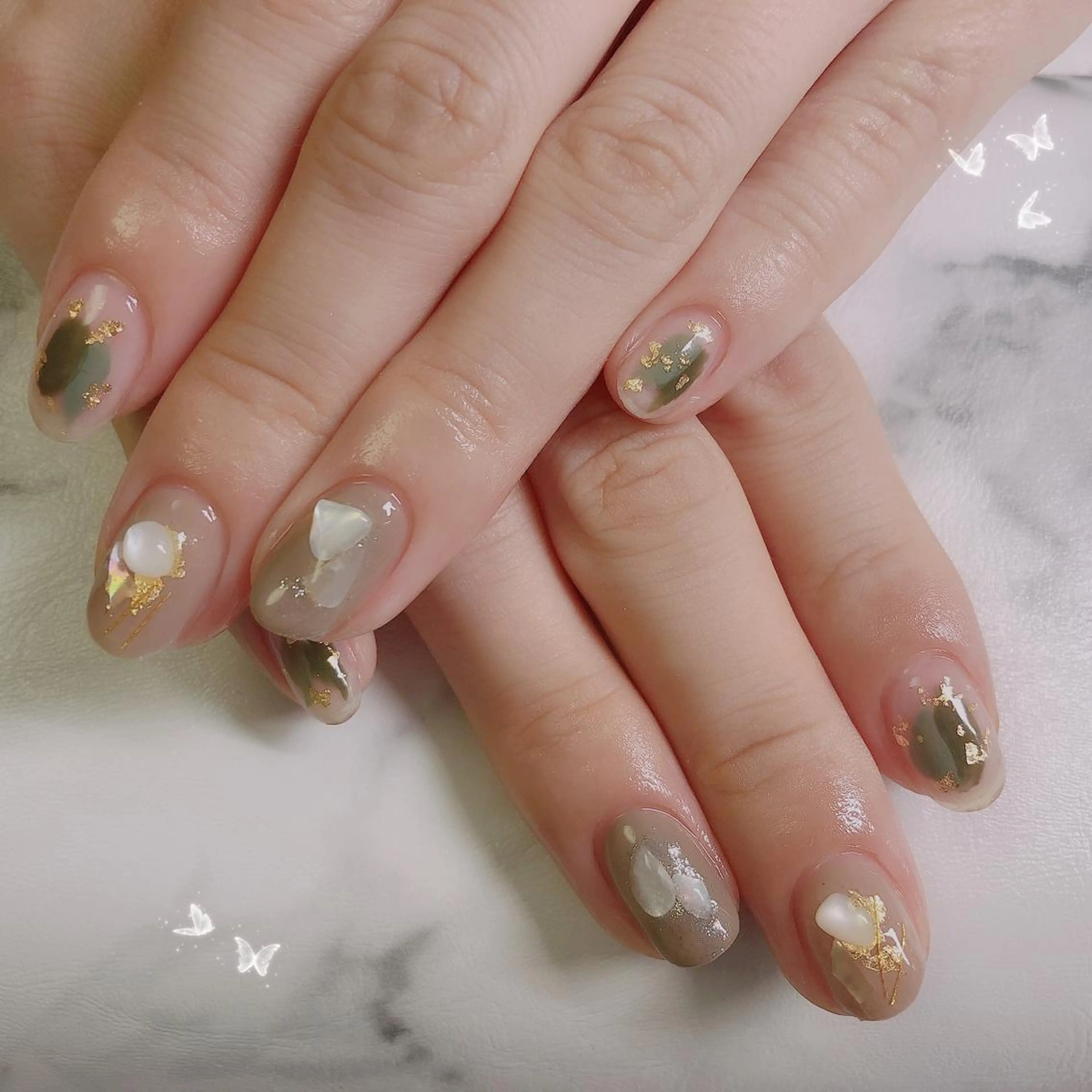 ネイル ネイルサロンエクラ 🫧Shizukaのネイルデザイン