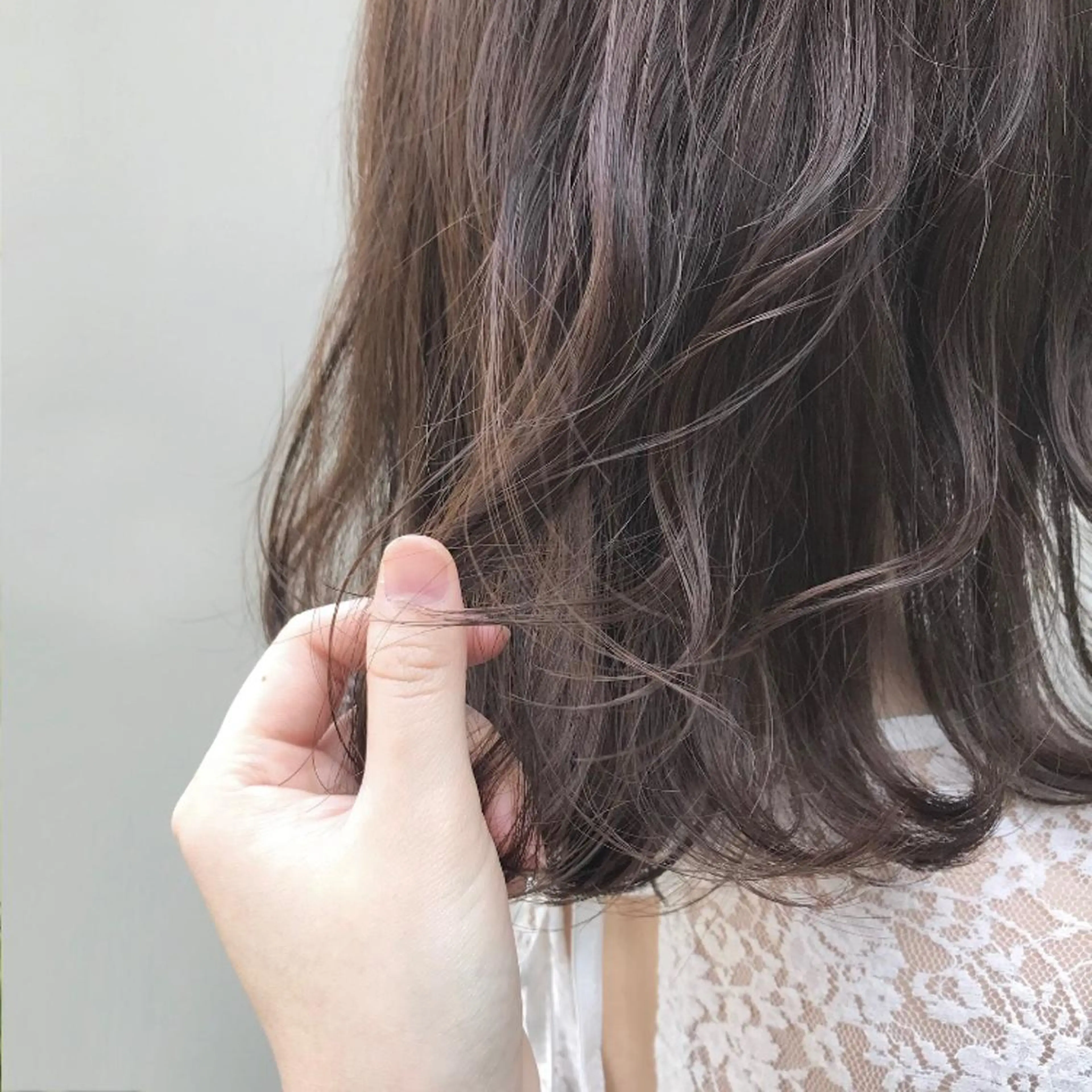 ミディアム カラー kohana 🎀韓国ヘア🎀🤍のヘアスタイル