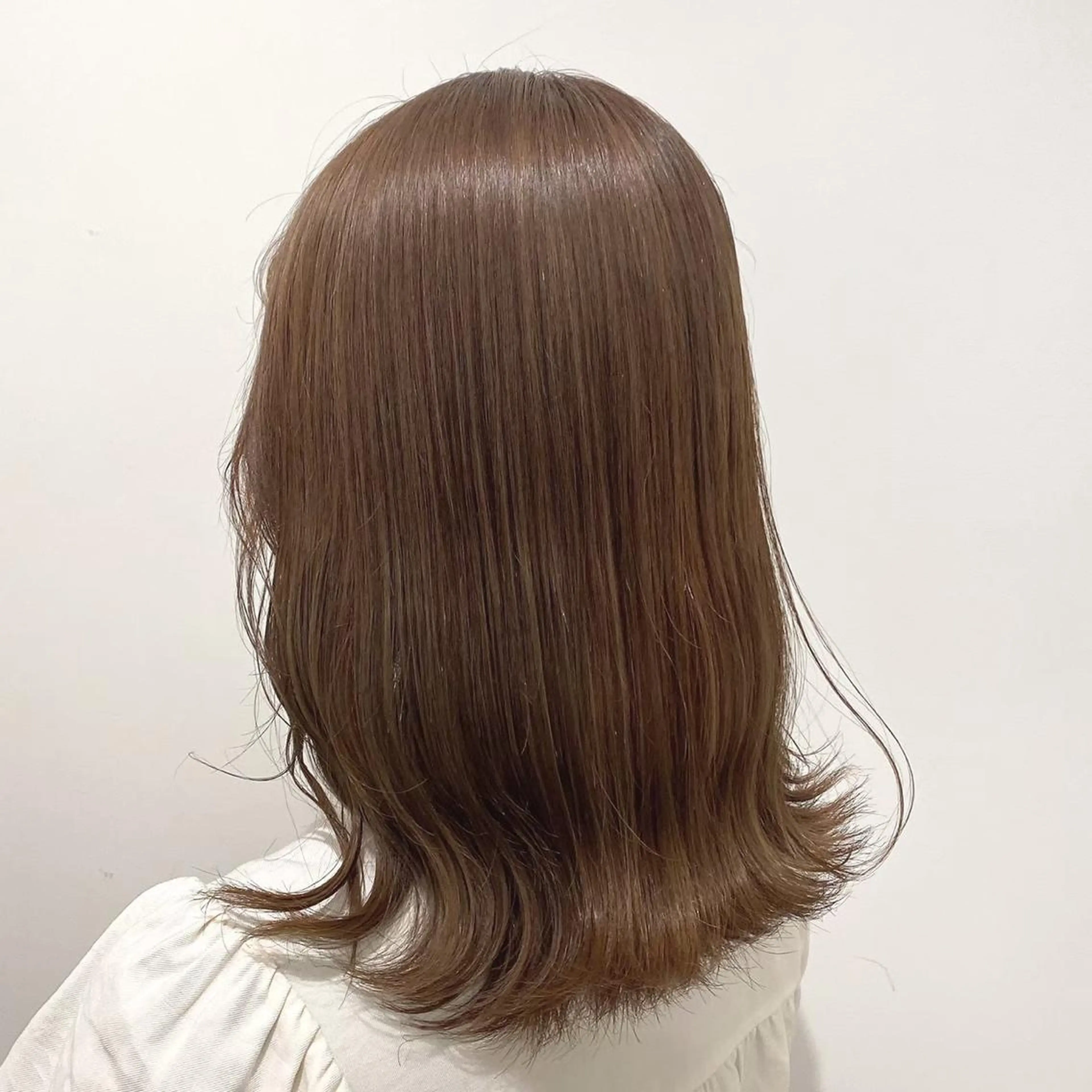 カラー ベージュカラー カット ヘアカラー トリートメント ヘアセット 韓国レイヤー似合わせ 透明感カラー飛我💗のヘアスタイル