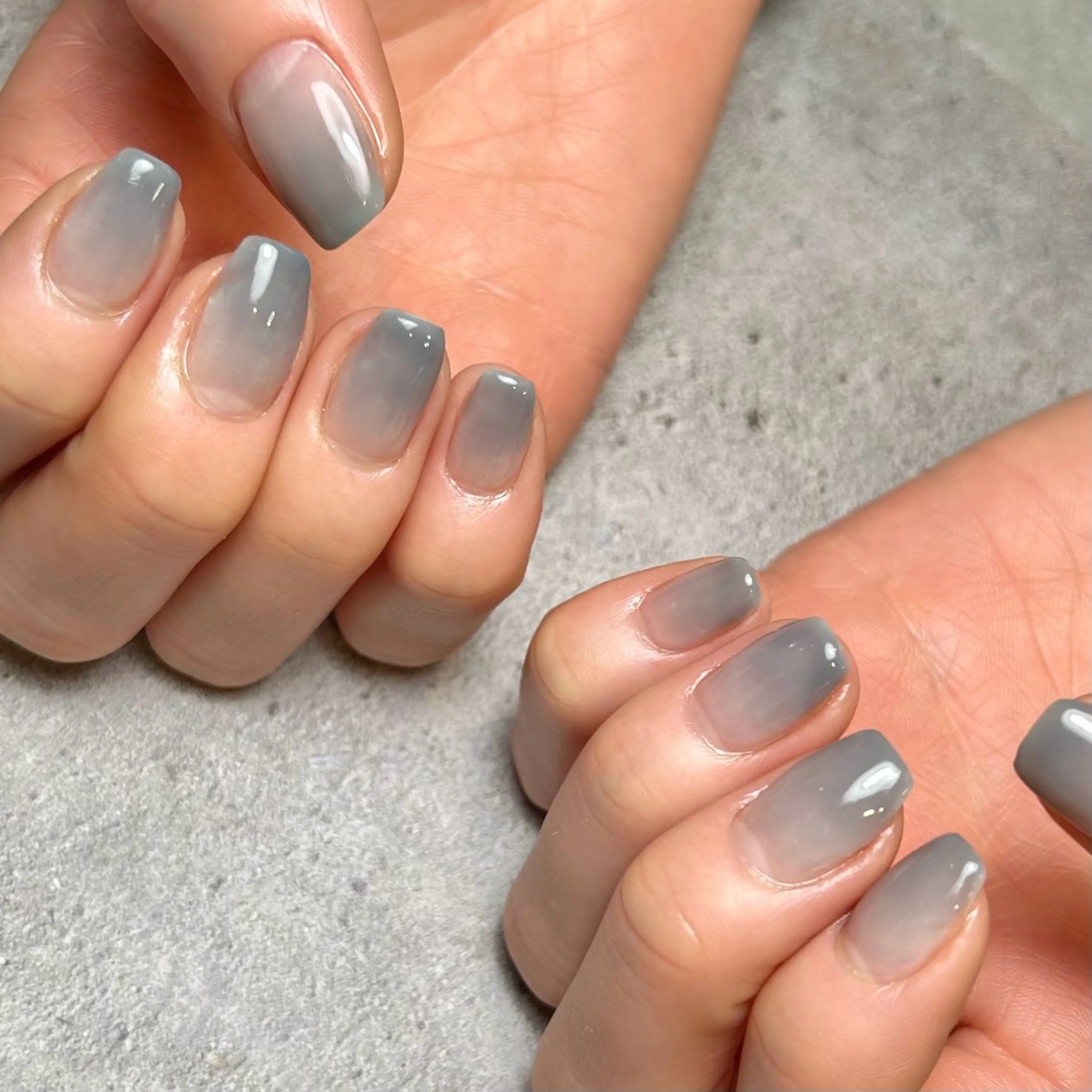 ネイル グラデーション シンプルネイル ハンドネイル Reflection marikoのネイルデザイン