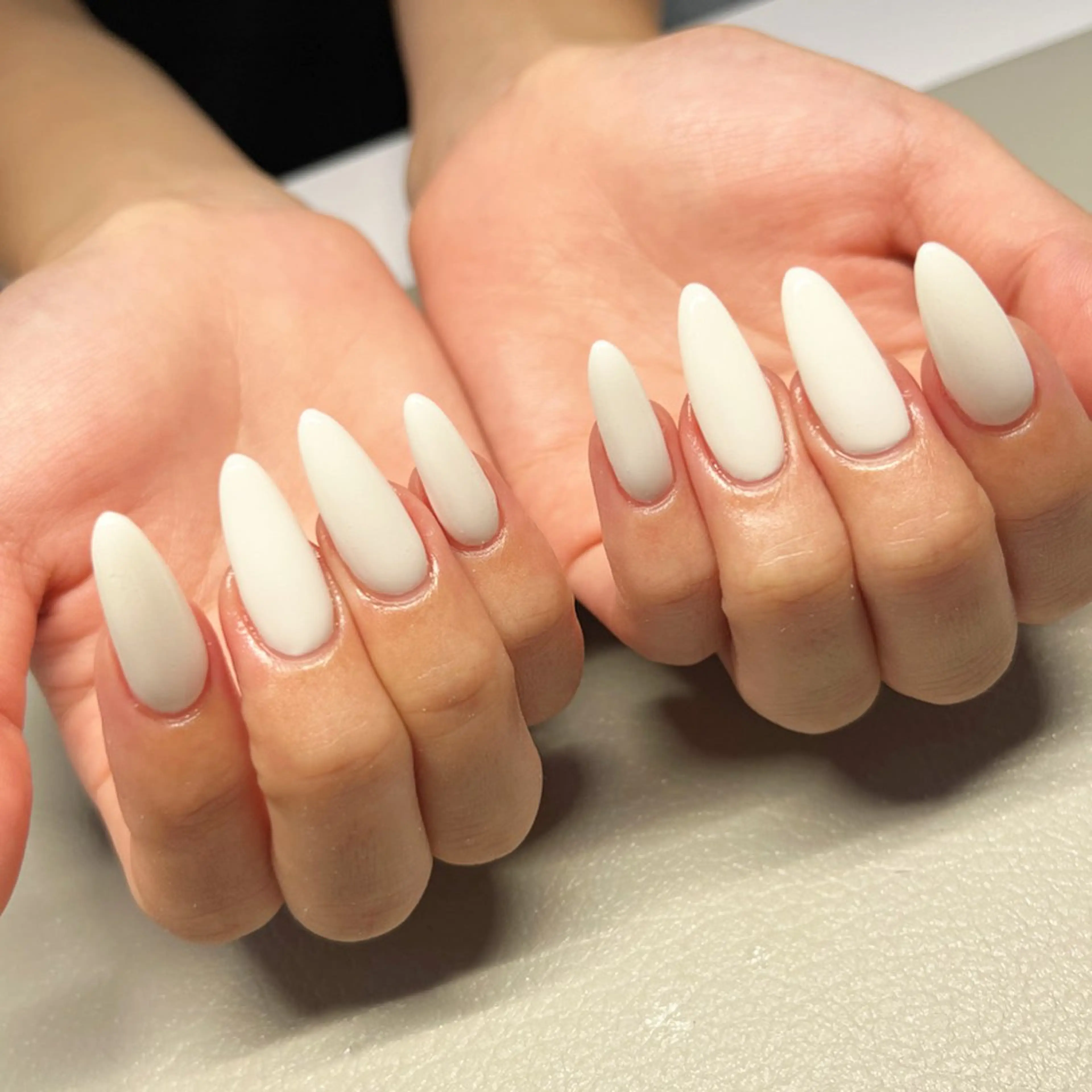 ネイル ワンカラーネイル ホワイト 587nail *のネイルデザイン