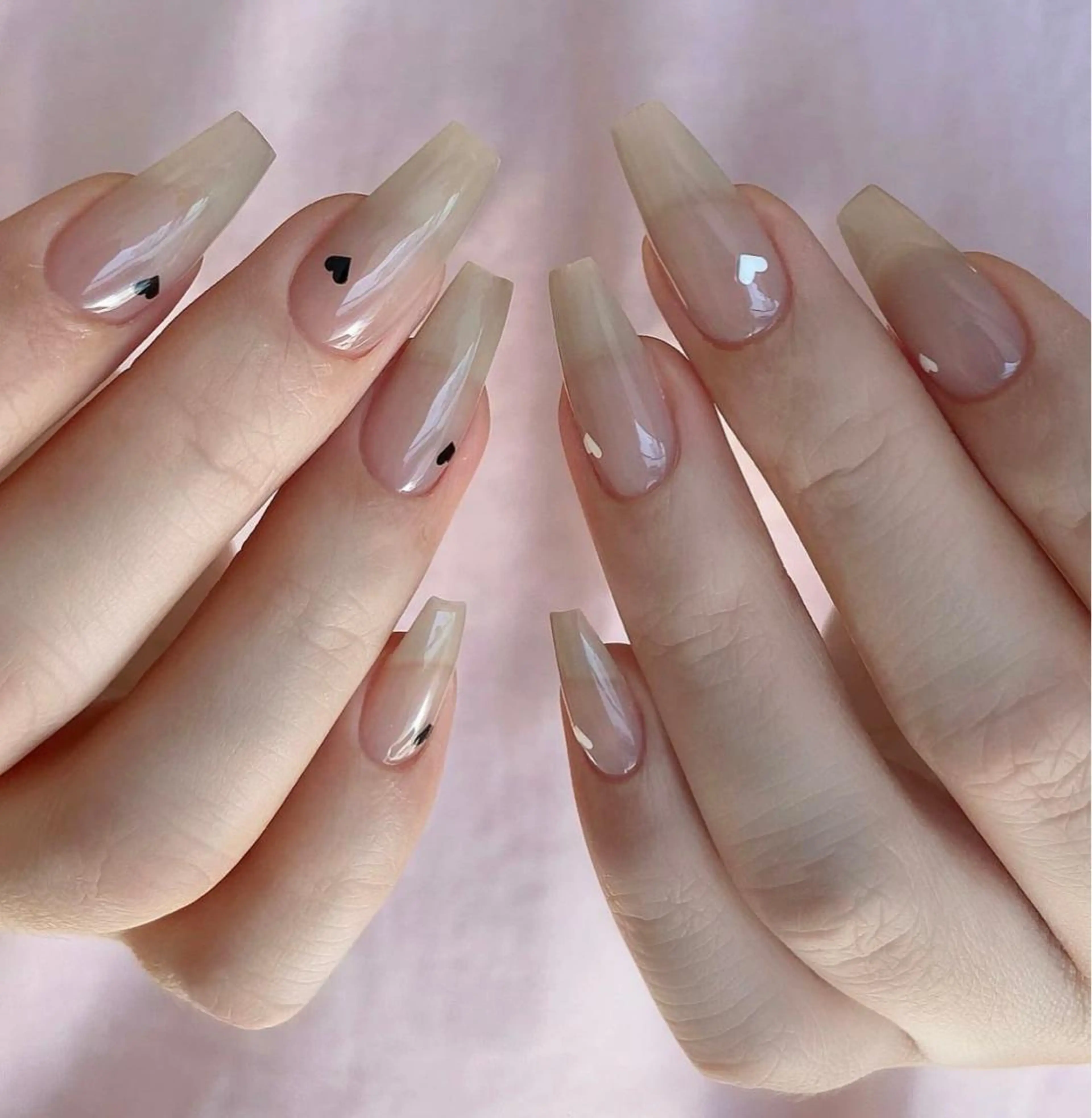 ネイル ハート ハンドネイル Queens マオのネイルデザイン