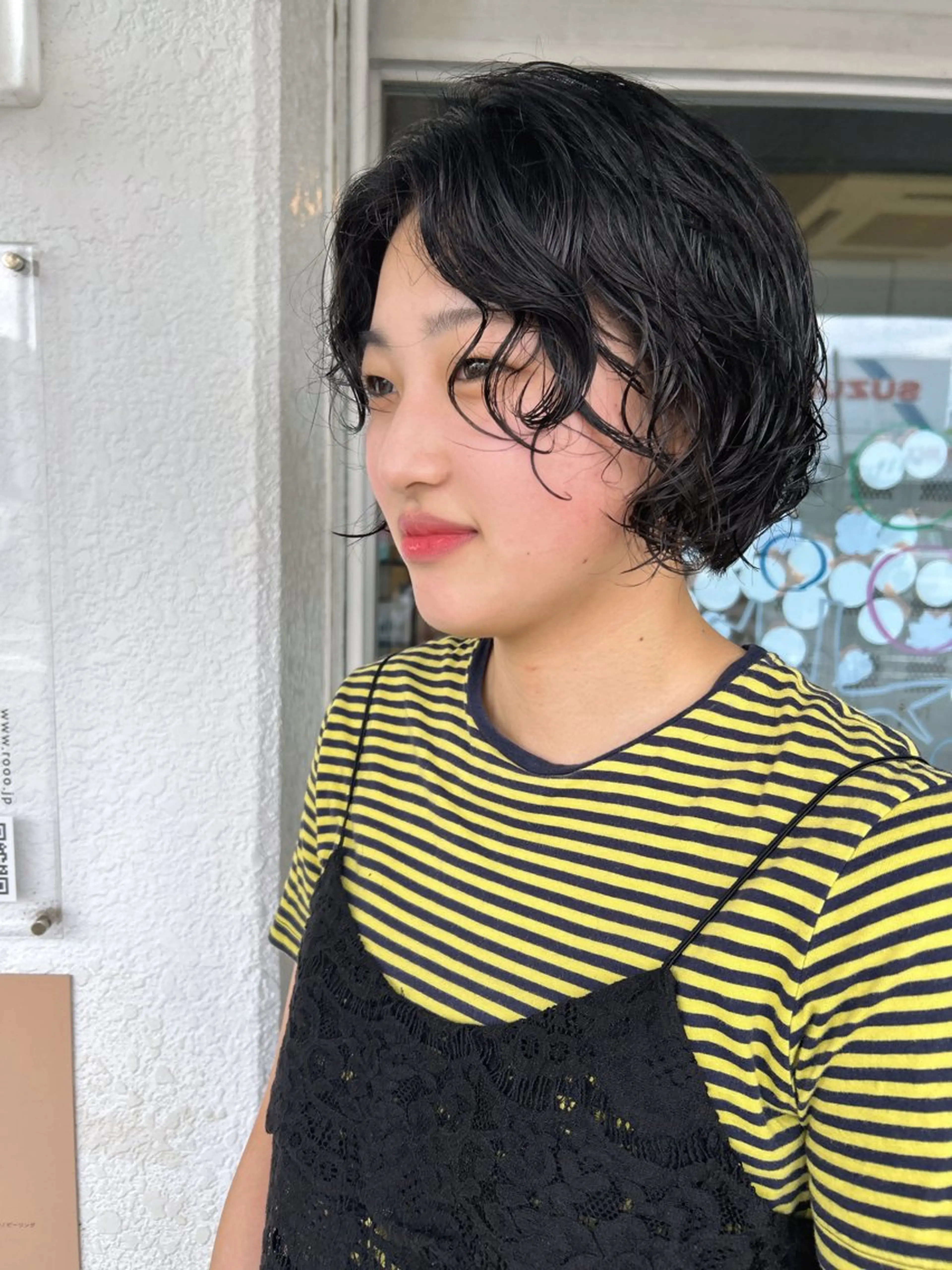 ショート パーマ ショートボブ ボブ ショートヘア ニュアンスパーマ パーマ shiho/レイヤー /透明感カラーのヘアスタイル