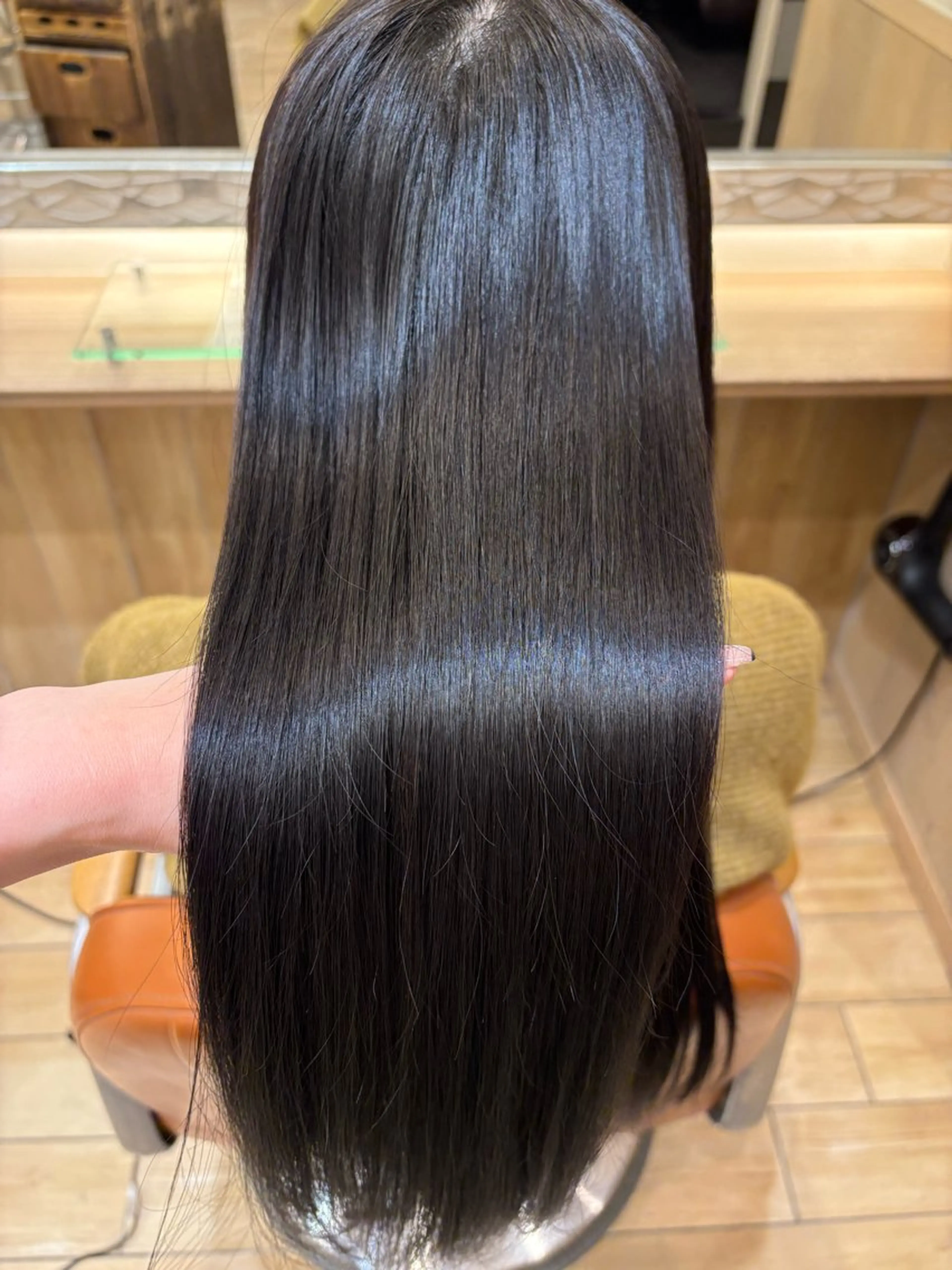 ロング AIKA/ 新宿のヘアスタイル