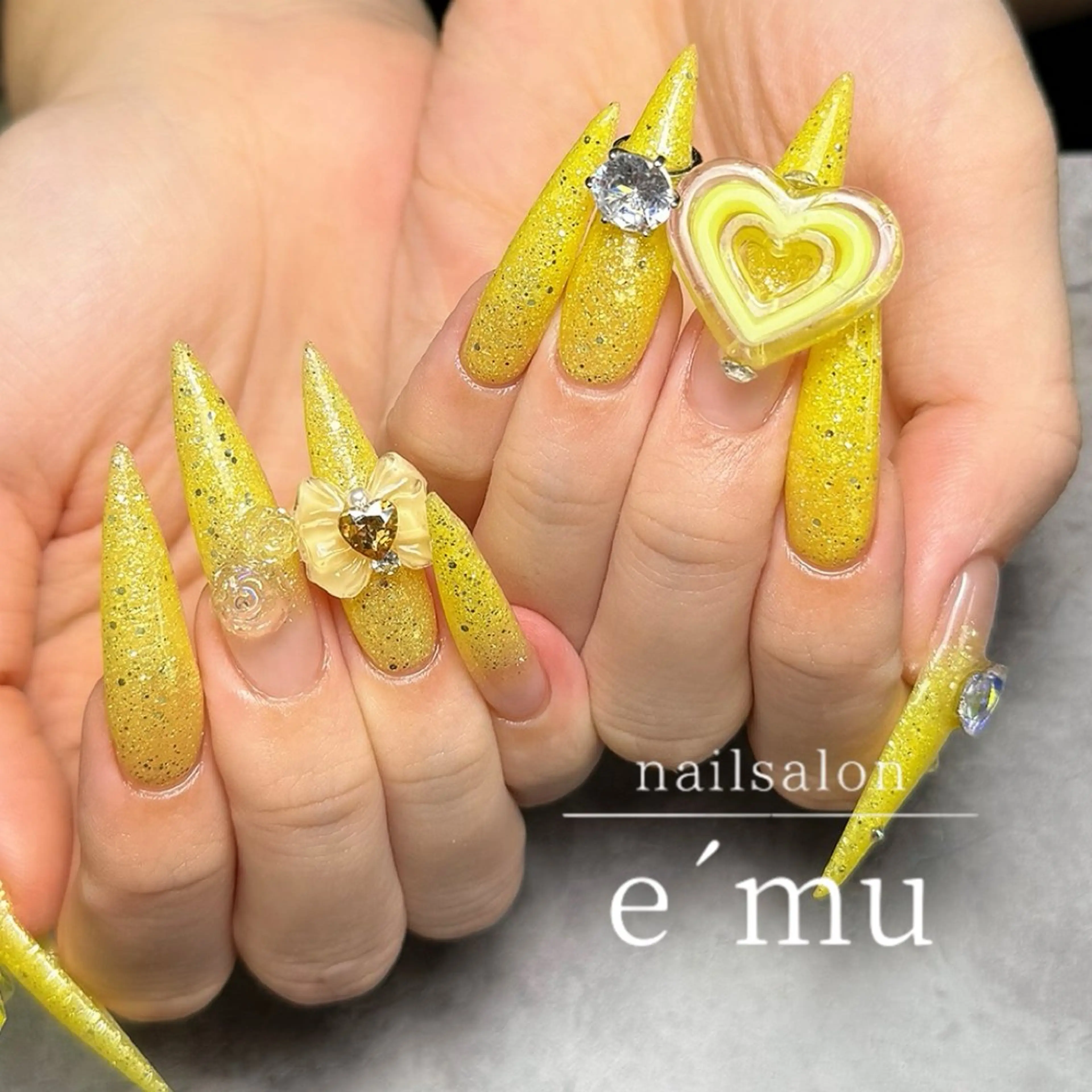 ネイル ハンドネイル nailsalon e´muのネイルデザイン
