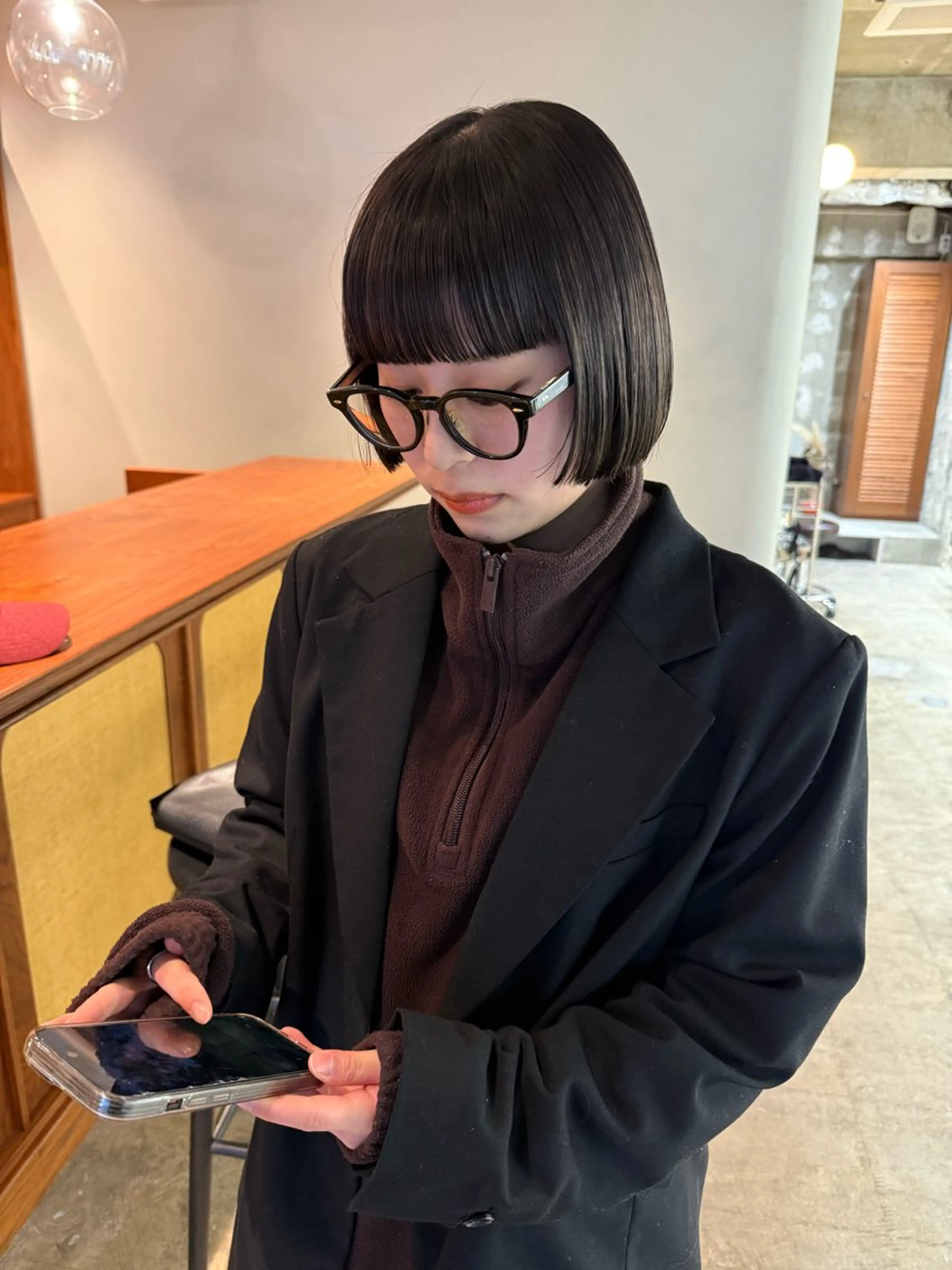 ショート カラー 切りっぱなしボブ 黒髪 ボブ カット ヘアカラー トリートメント ヘッドスパ ヘアセット みほ/髪質改善/ モード/ニュアンスのヘアスタイル