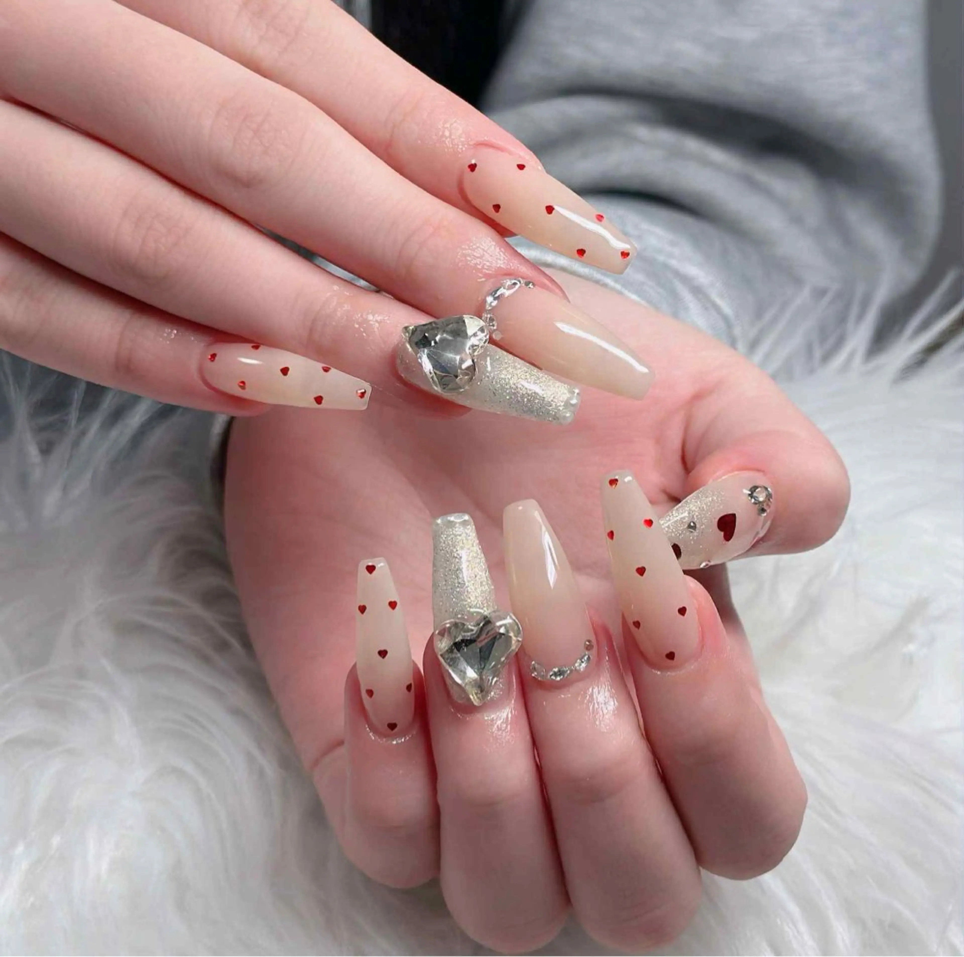 ネイル ハンドネイル Tini ANA.CHUOのネイルデザイン