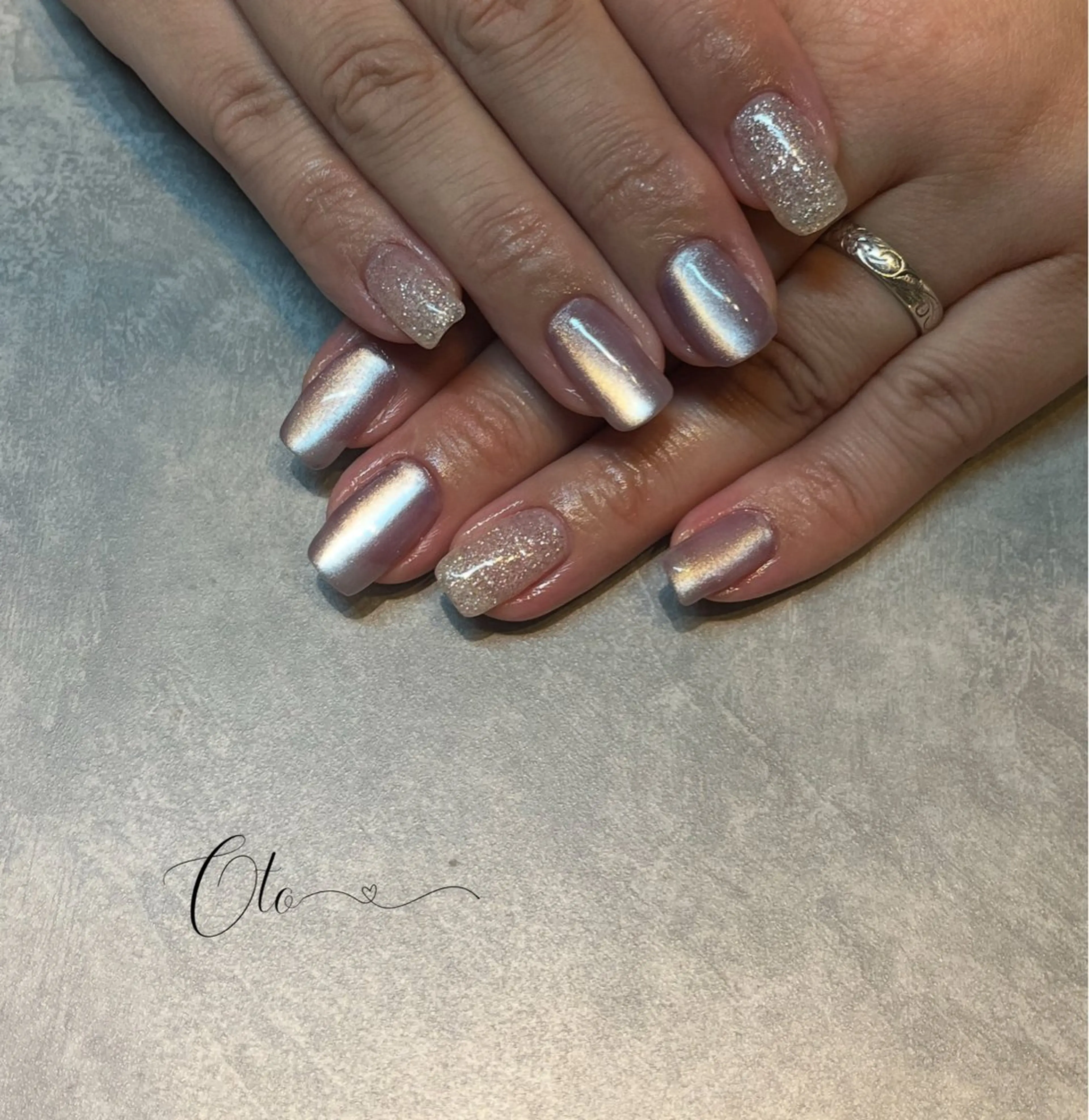 ネイル フラッシュネイル マグネットネイル マグネットワンカラー ワンカラーネイル ハンドネイル Oto_ megのネイルデザイン