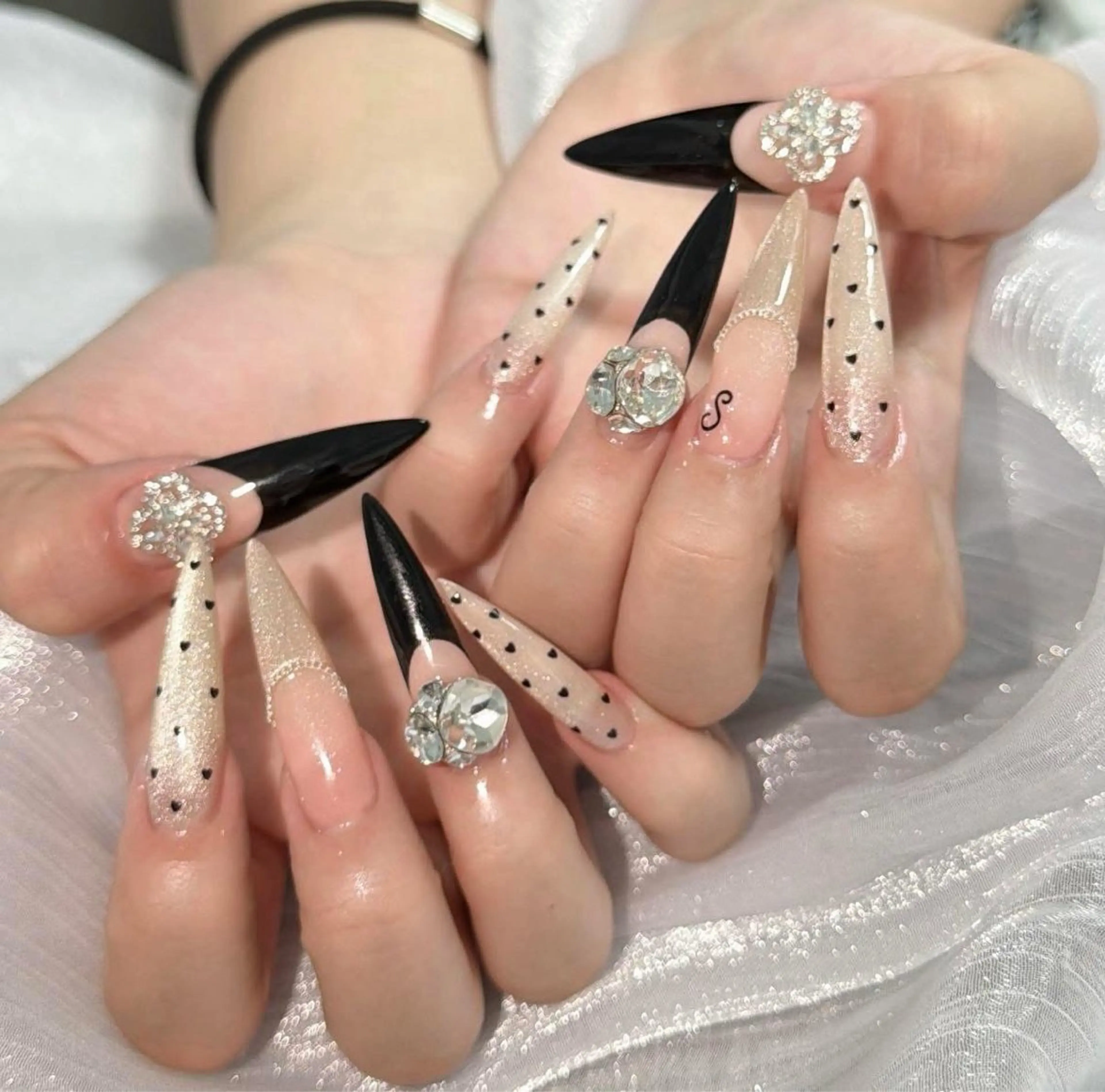 ネイル ハンドネイル REI NAIL1のネイルデザイン