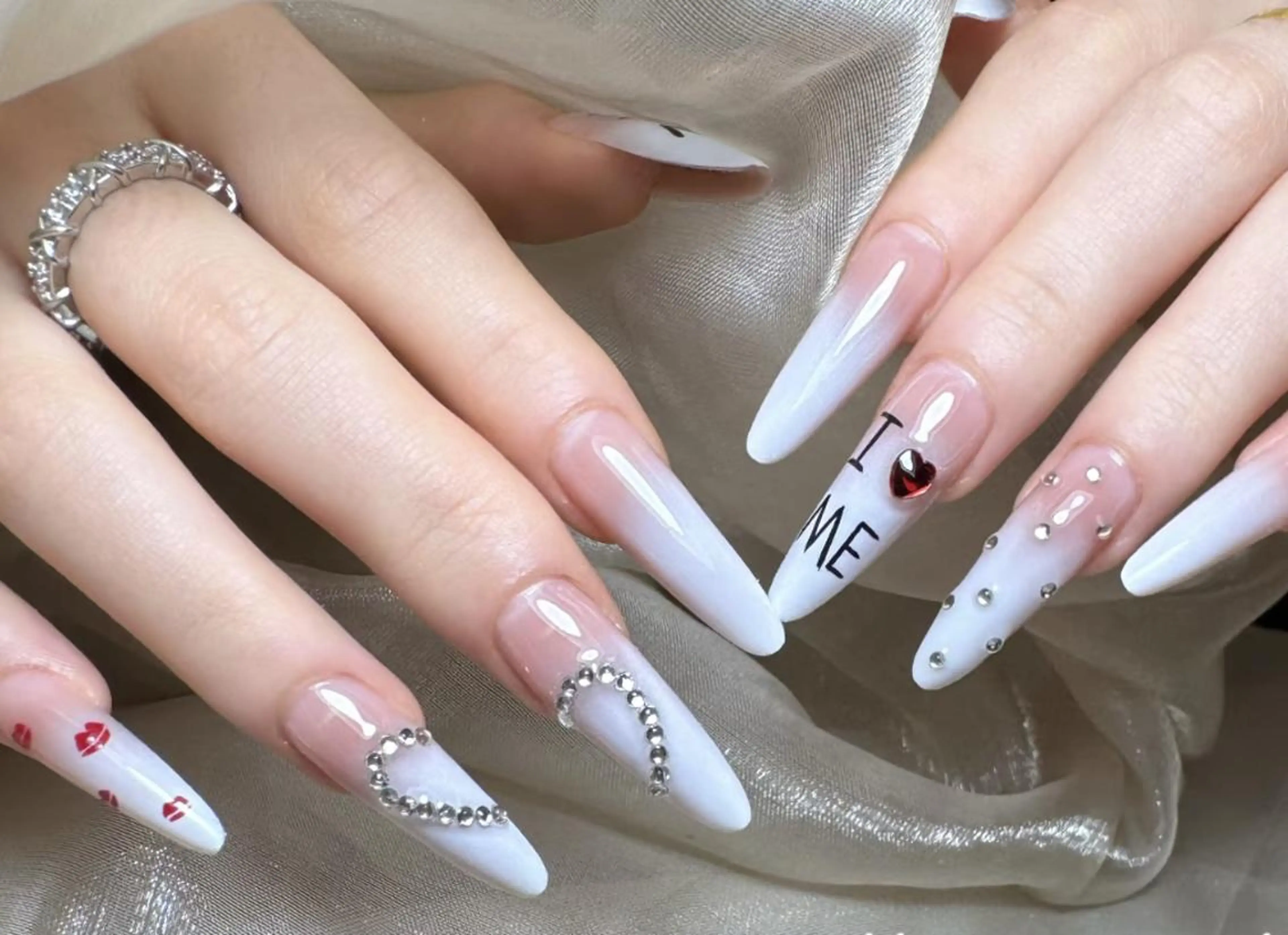 ネイル ハンドネイル Pure&Rich Nailのネイルデザイン