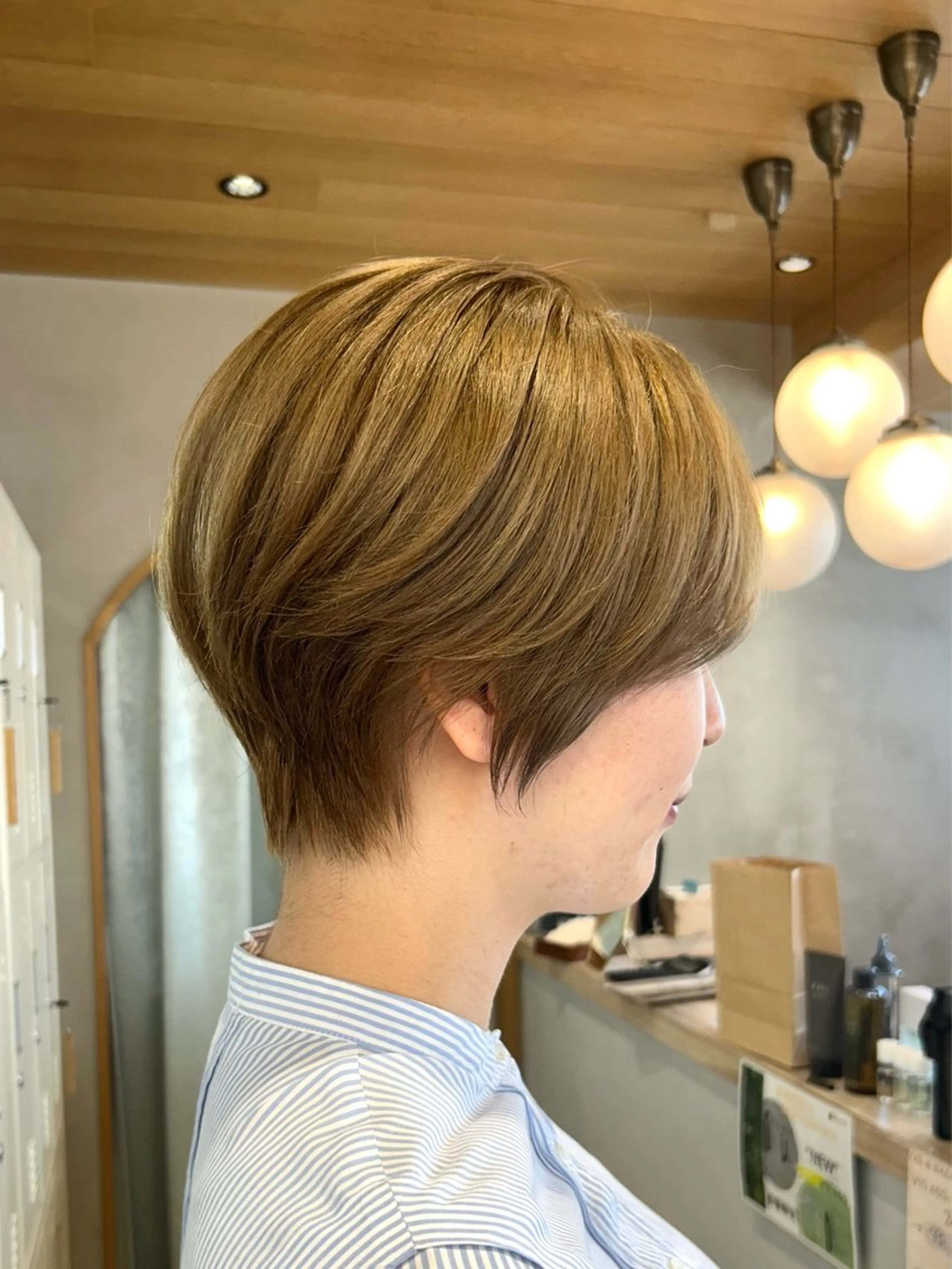 ショート カット ヘアカラー トリートメント 🩵縮毛矯正/ブリー チ/髪質改善/いつかのヘアスタイル