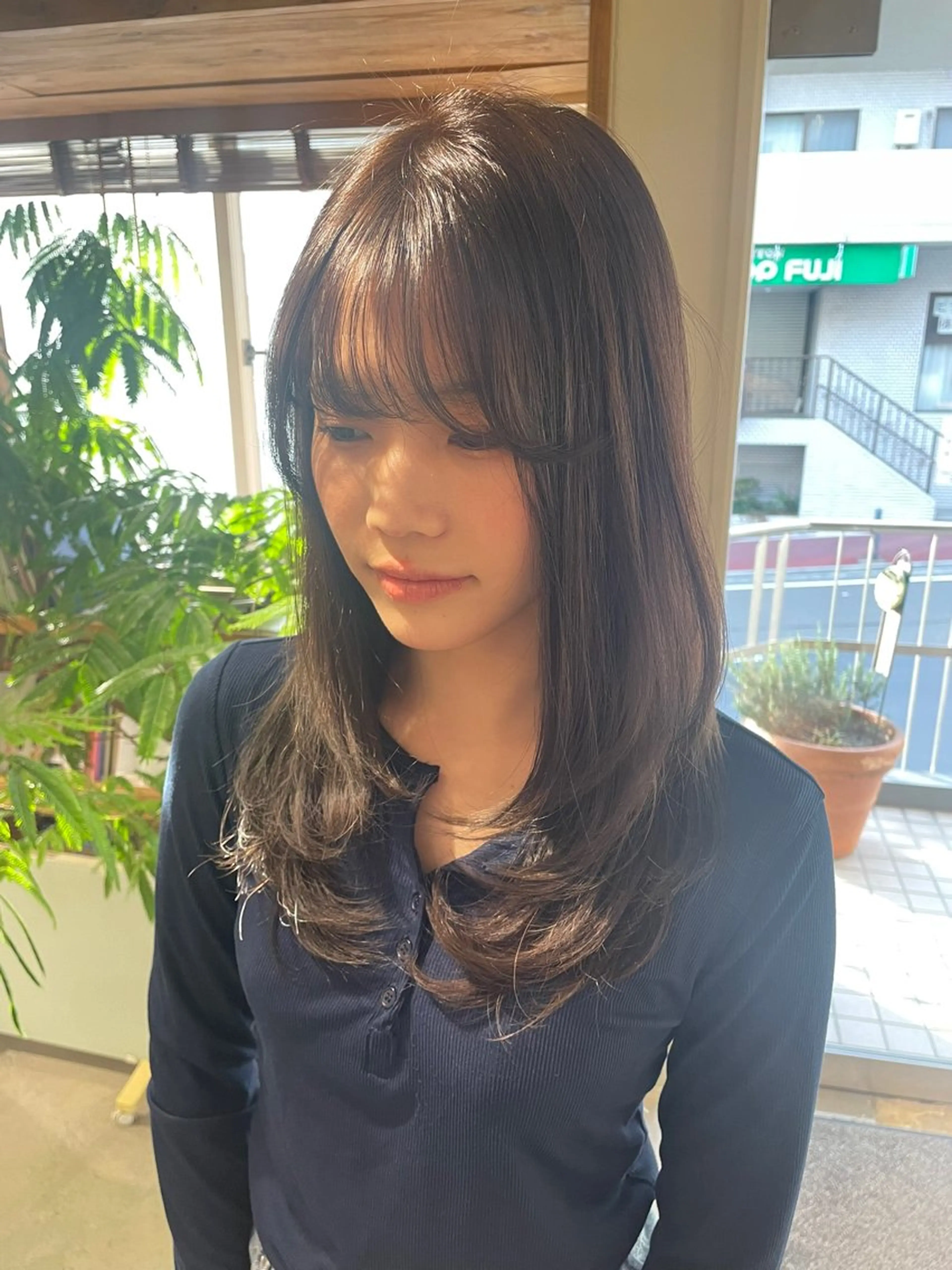 ロング 透明感カラー🫧/ レイヤー/髪質改善のヘアスタイル