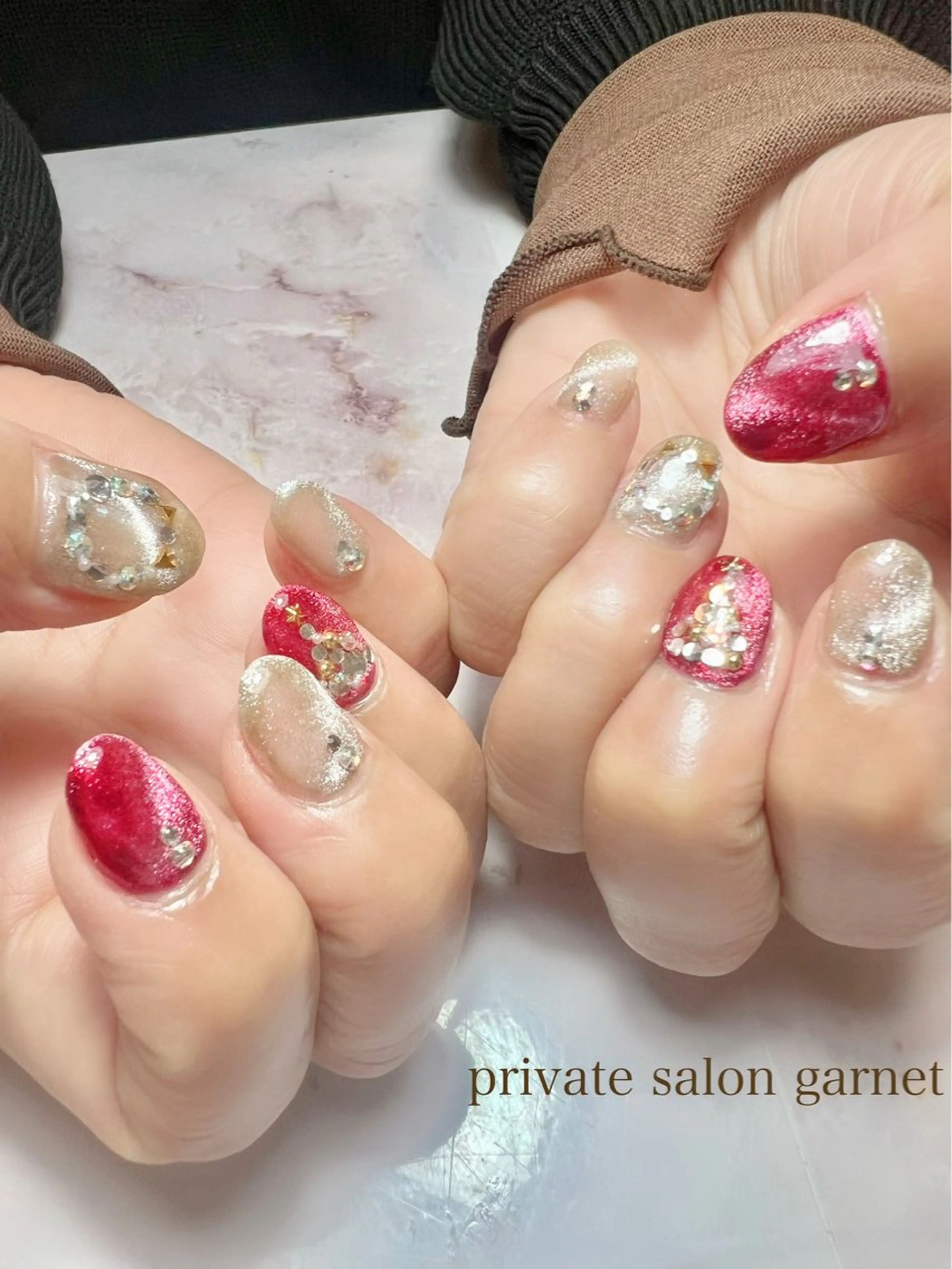 ネイル アートネイル マグネットネイル 冬ネイル クリスマス Garnet nailのネイルデザイン