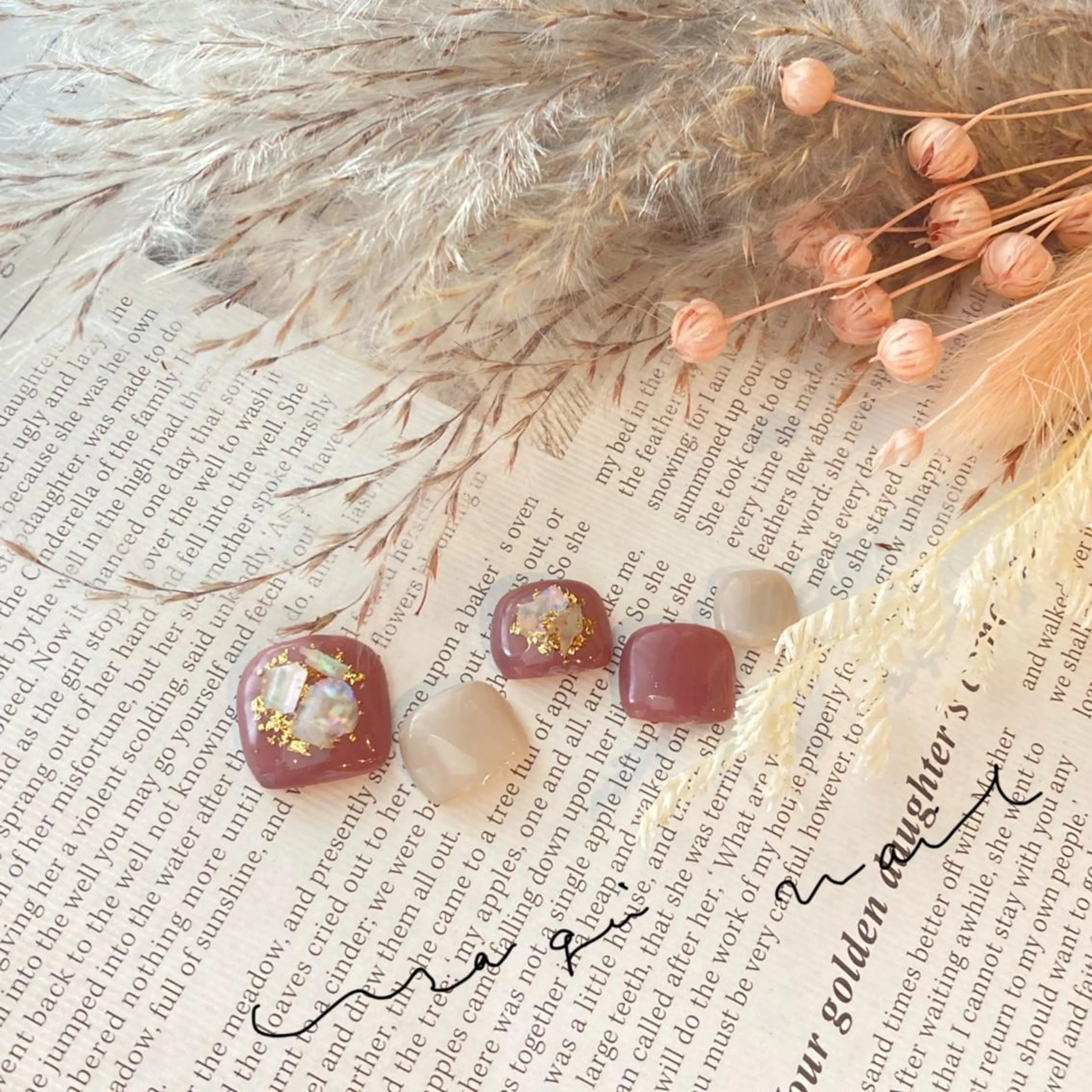 ネイル アートネイル フットネイル ニュアンスネイル オフィスネイル ショートネイル フットネイル usagi nailのネイルデザイン