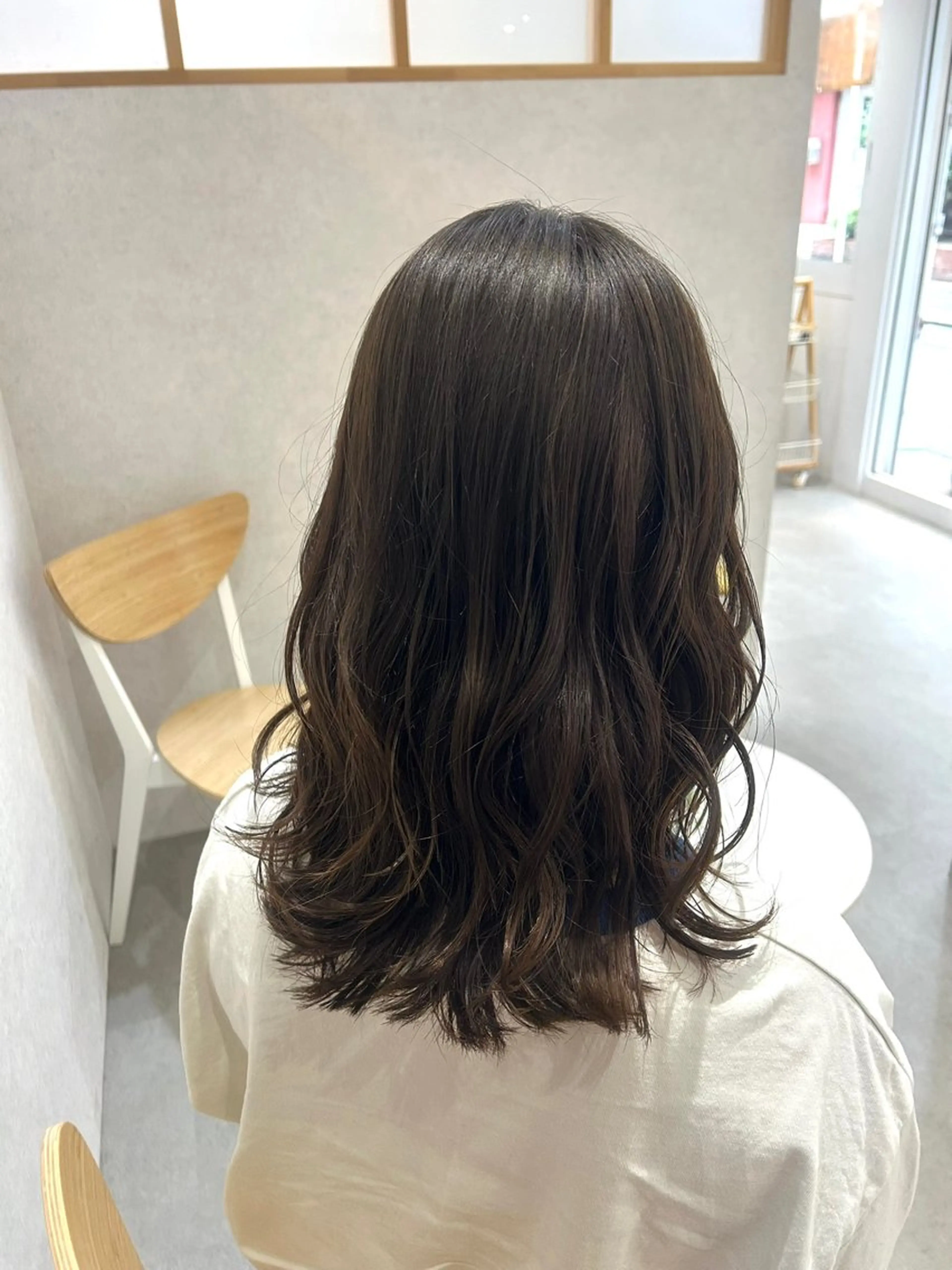 セミロング maoお洒落ヘア🎀 赤みなしcolorのヘアスタイル