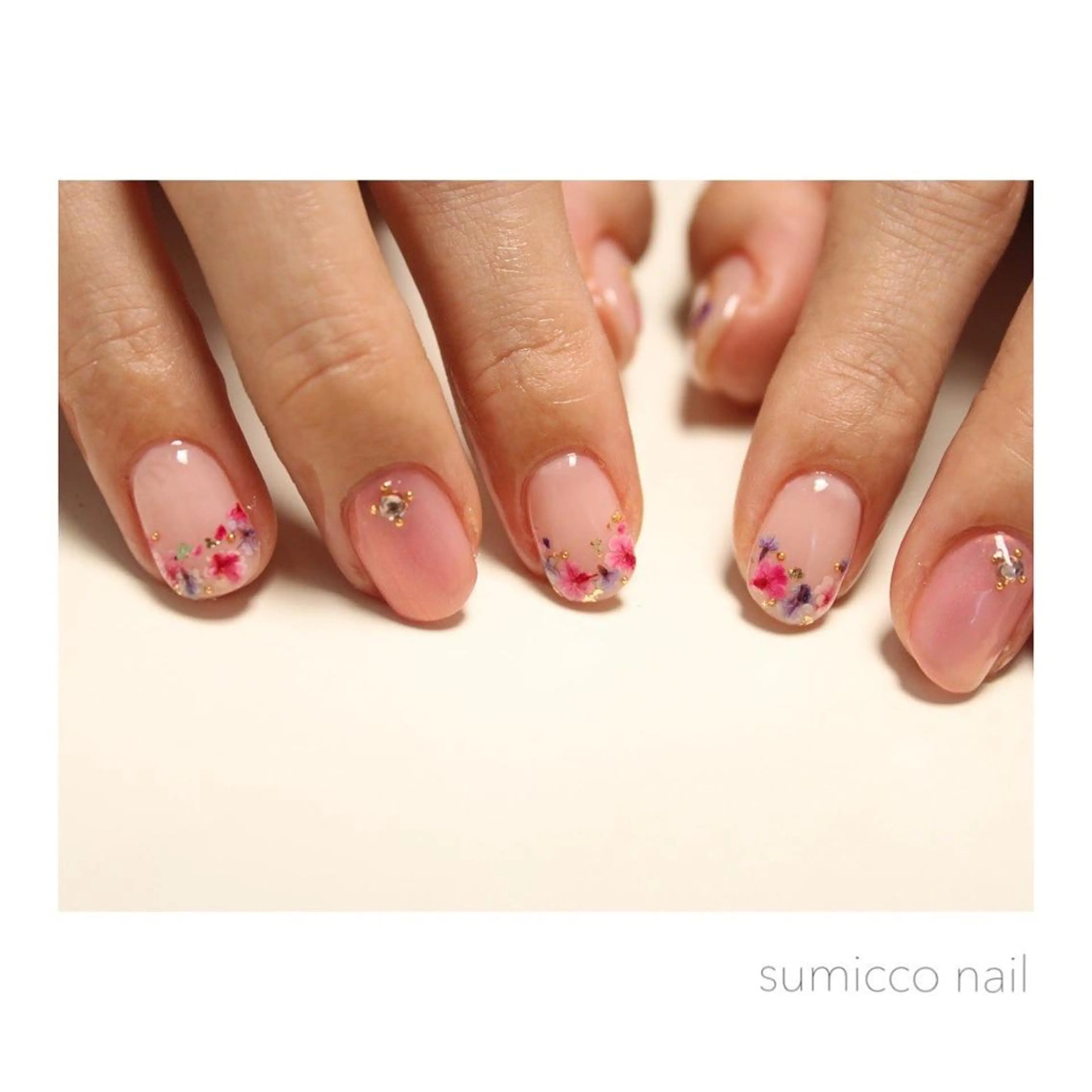 ネイル ハンドネイル ハンドケア sumicco nailのネイルデザイン