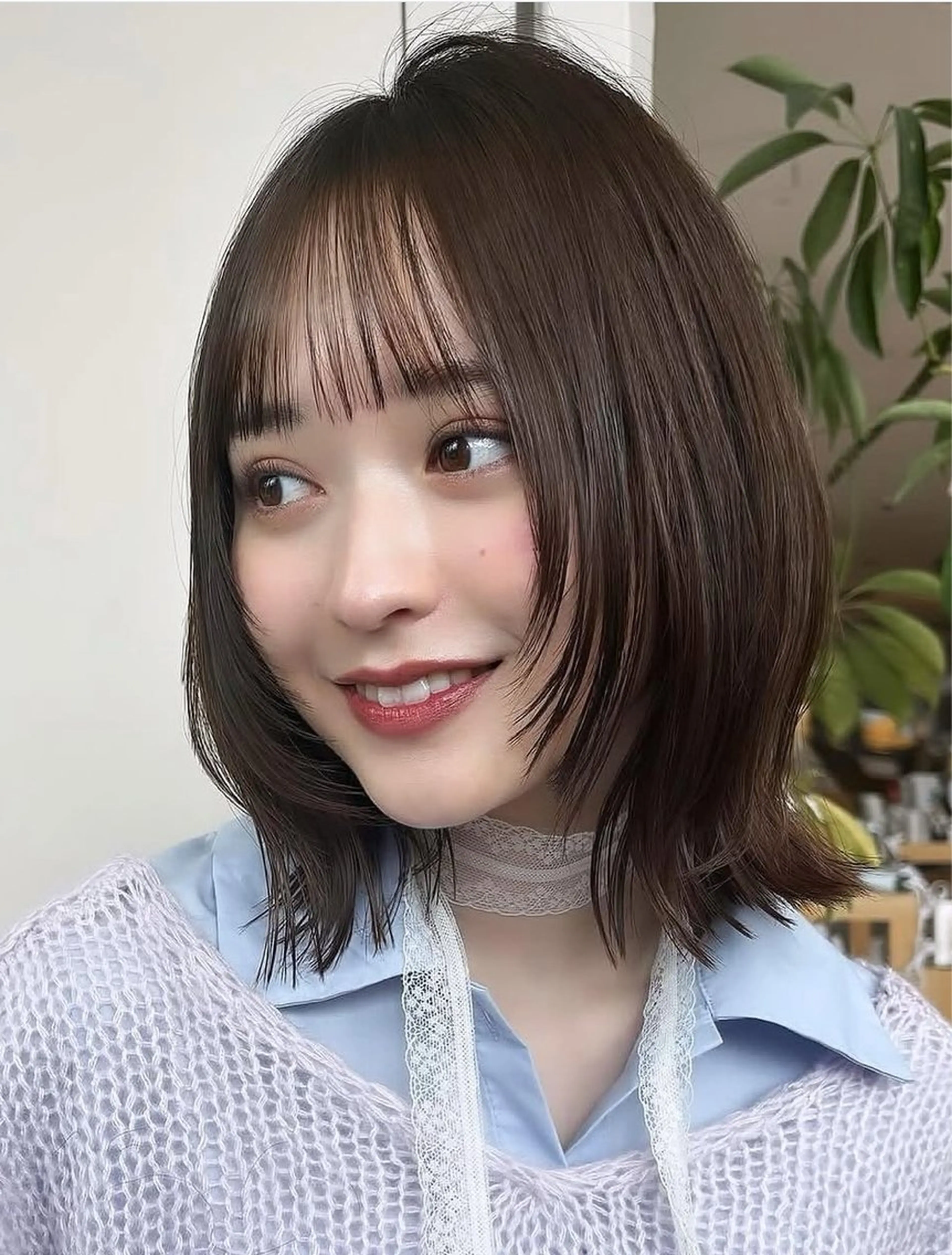 ミディアム ケアカラー 髪質改善 韓国風ヘア レイヤーカット 似合わせカット 韓国風レイヤーカラー ライムのヘアスタイル