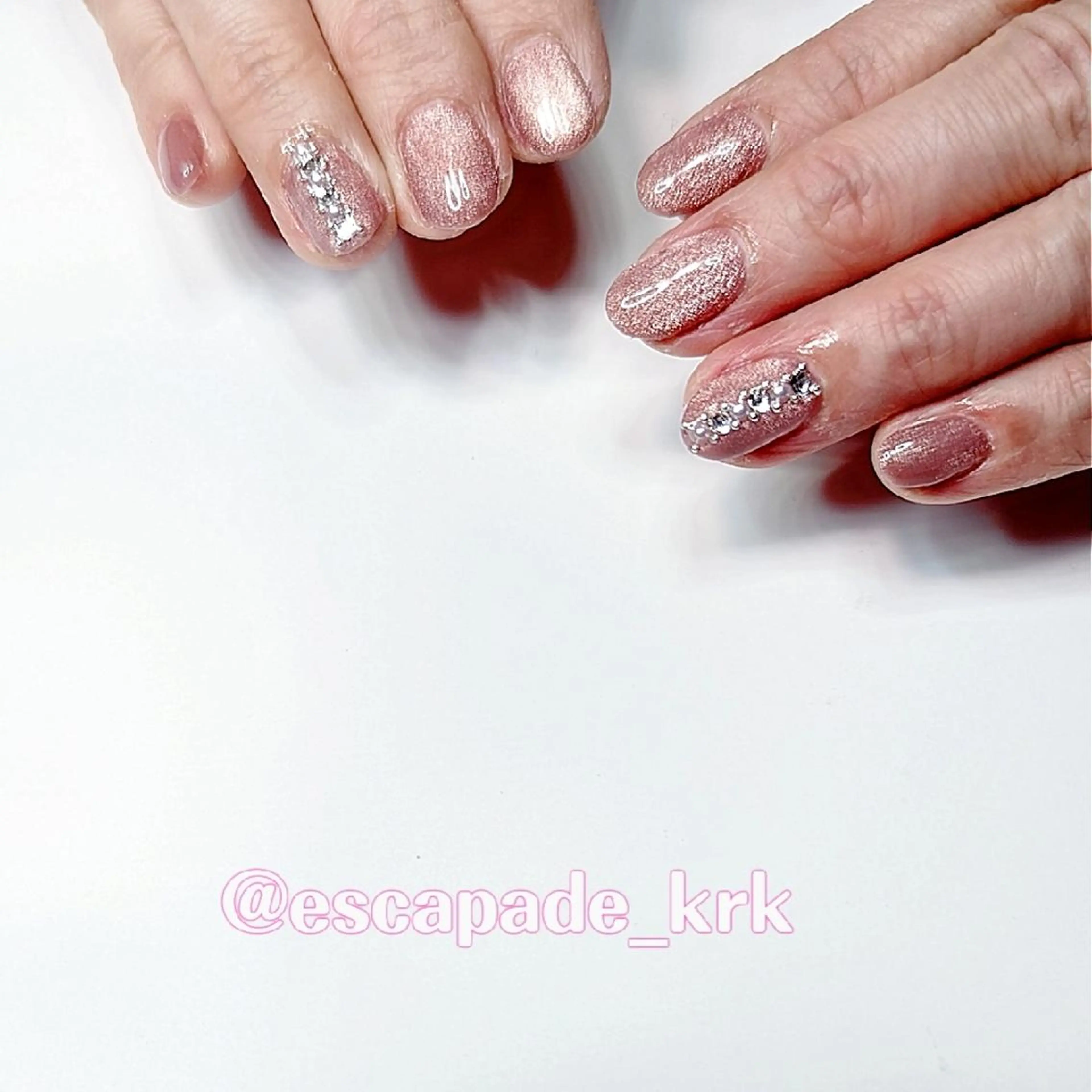 ショート ネイル ハンドネイル フットネイル クロキ 。のネイルデザイン