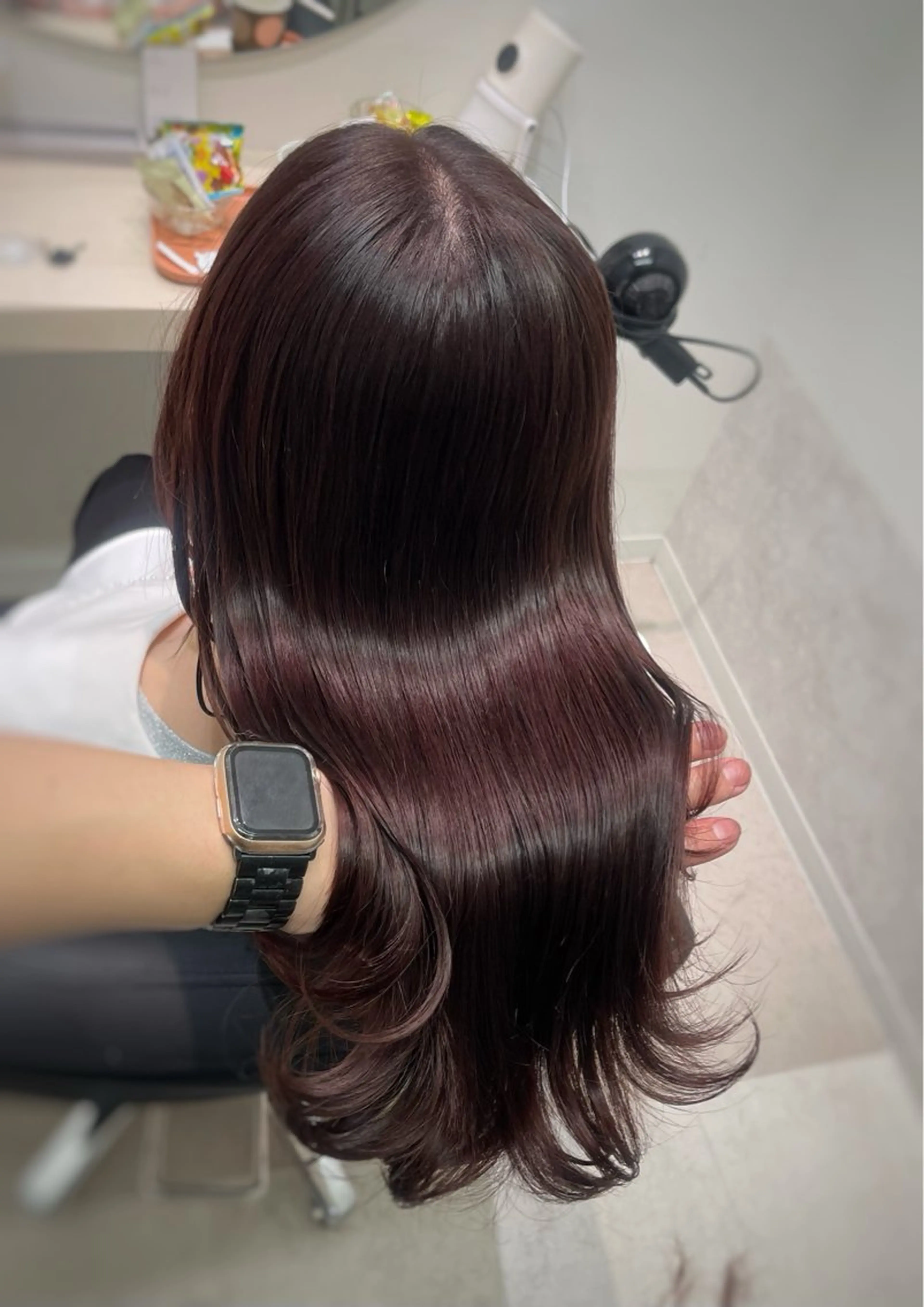 セミロング ピンクラベンダー カット ヘアカラー トリートメント 東梅田エリアカラー ヘアセットNo. 1のヘアスタイル