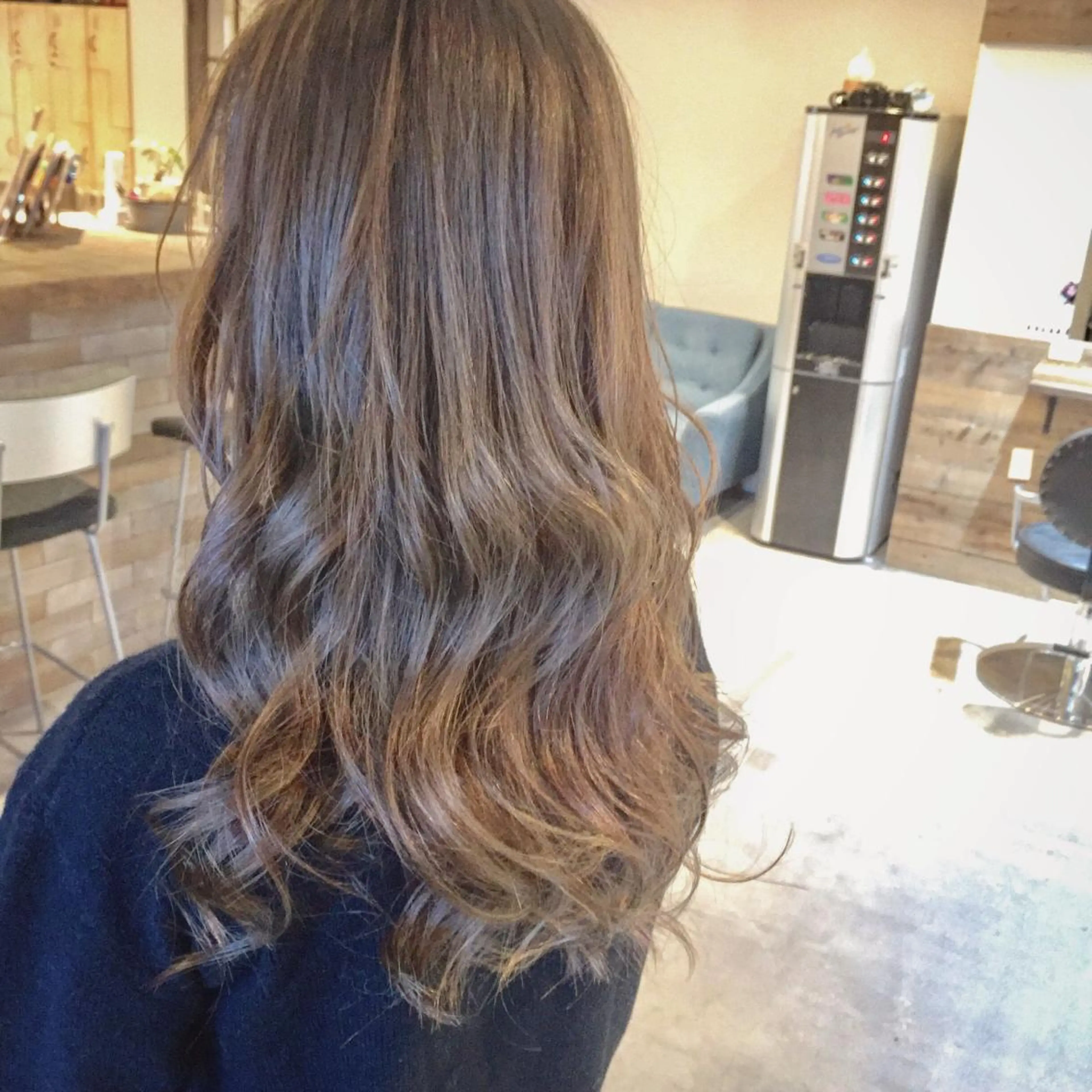 ロング カラー パーマ ベージュカラー イルミナカラー ハイトーン×髪質改善 KENTAのヘアスタイル