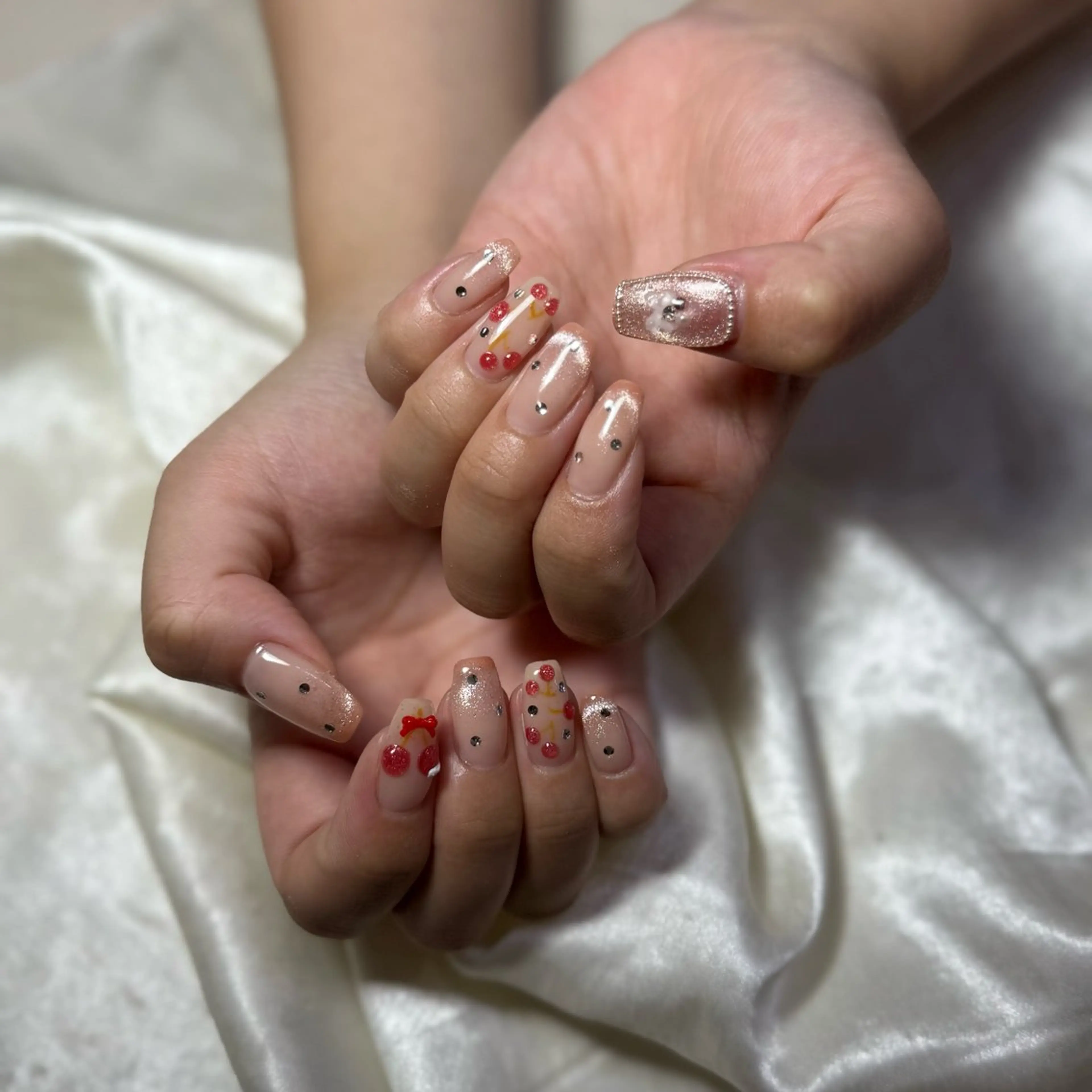 ネイル ハンドネイル elche SHOKOのネイルデザイン