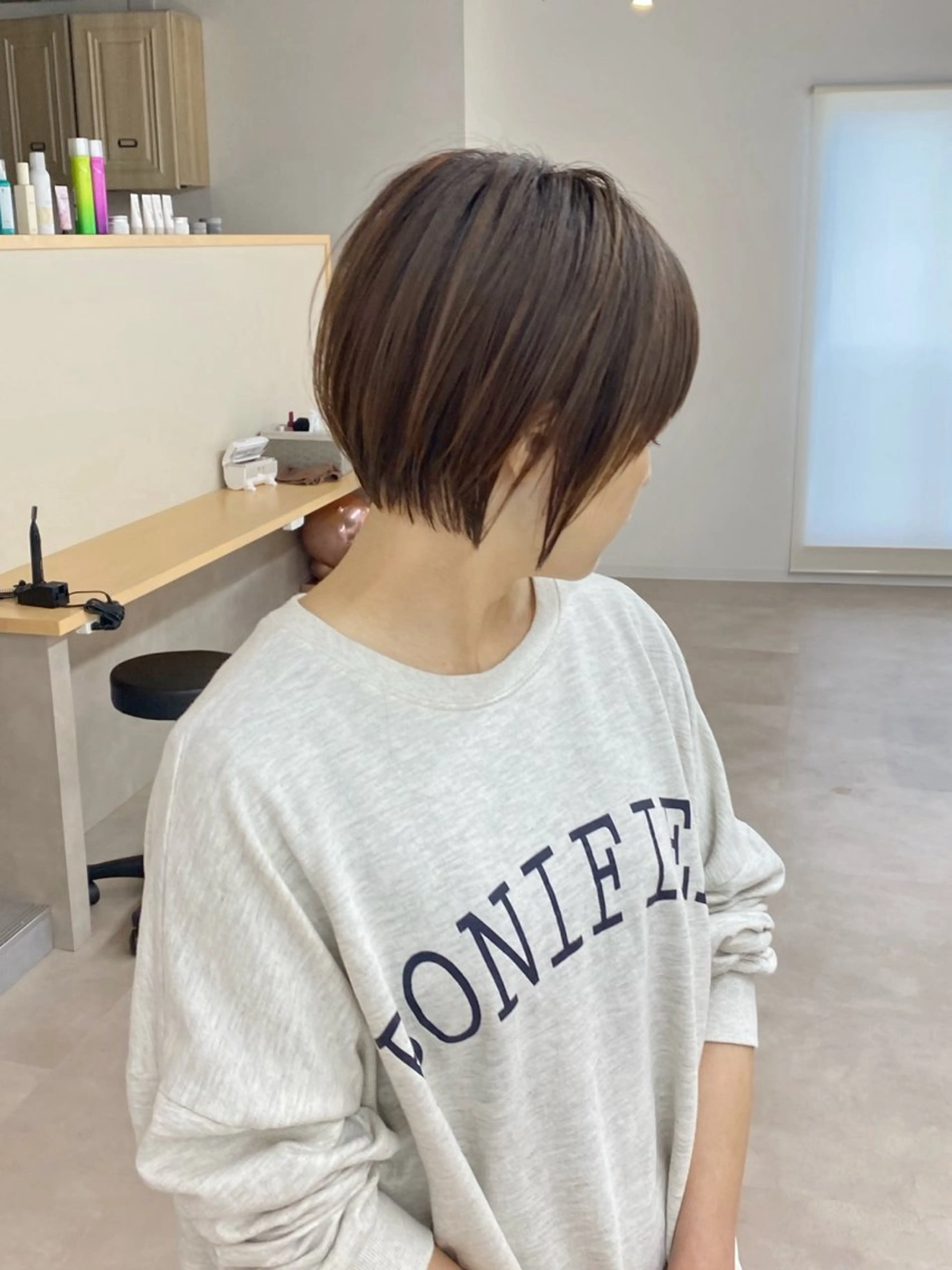 ショート カラー ショートボブ 丸みショート ボブ ショートヘア カット ヘアカラー トリートメント 当日予約🆗ショート /ハイライト/松本のヘアスタイル
